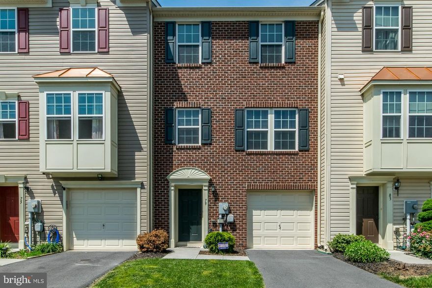 Immaculate Townhome In Falling Waters, WV-Brookfield Subdivision-Looking For A Home That Is Extremely Well Taken Care Of? No Work To Do, The Back Yard Is Oversized, Fully Landscaped, With Small Patio, Comfortable And Relaxing!  All Appliances Convey With Sale Of Home! 3 Bedrooms 2.5 Baths. Spacious Living Room/Kitchen Combo!
