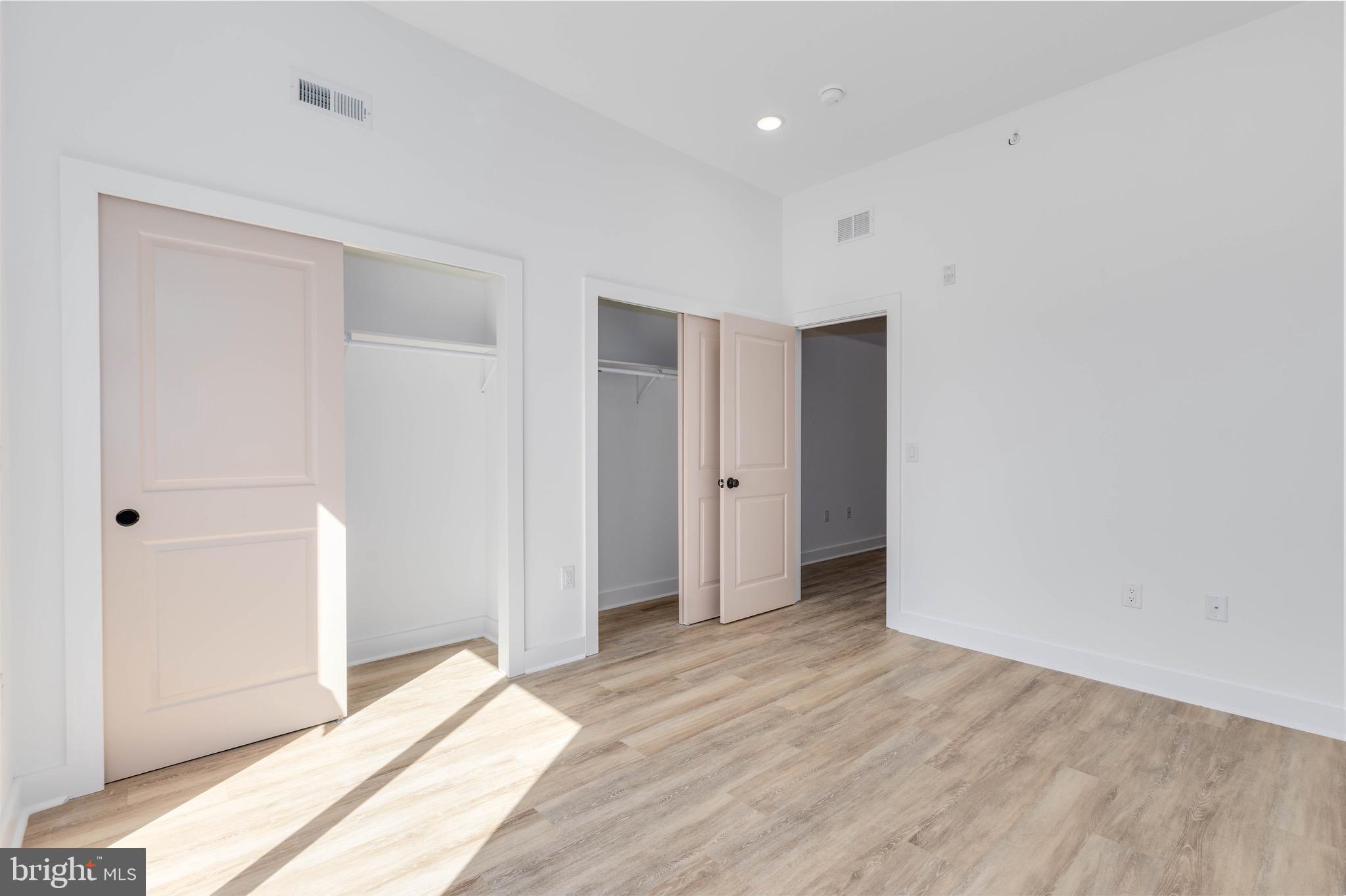 MANTUA - Residential Lease