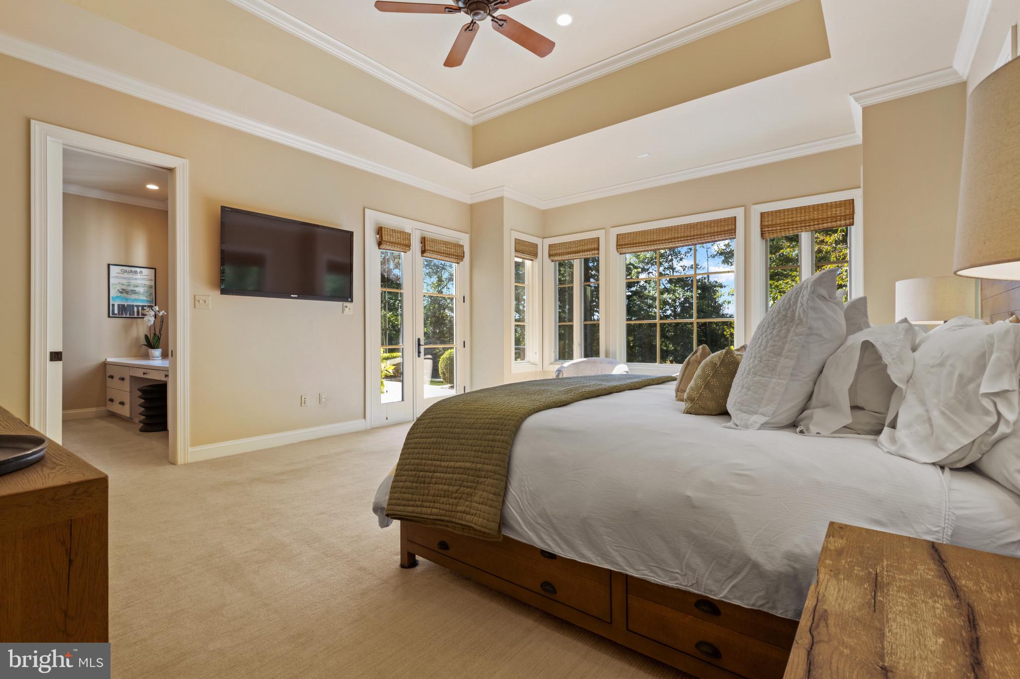 CAVESWOOD - Residential