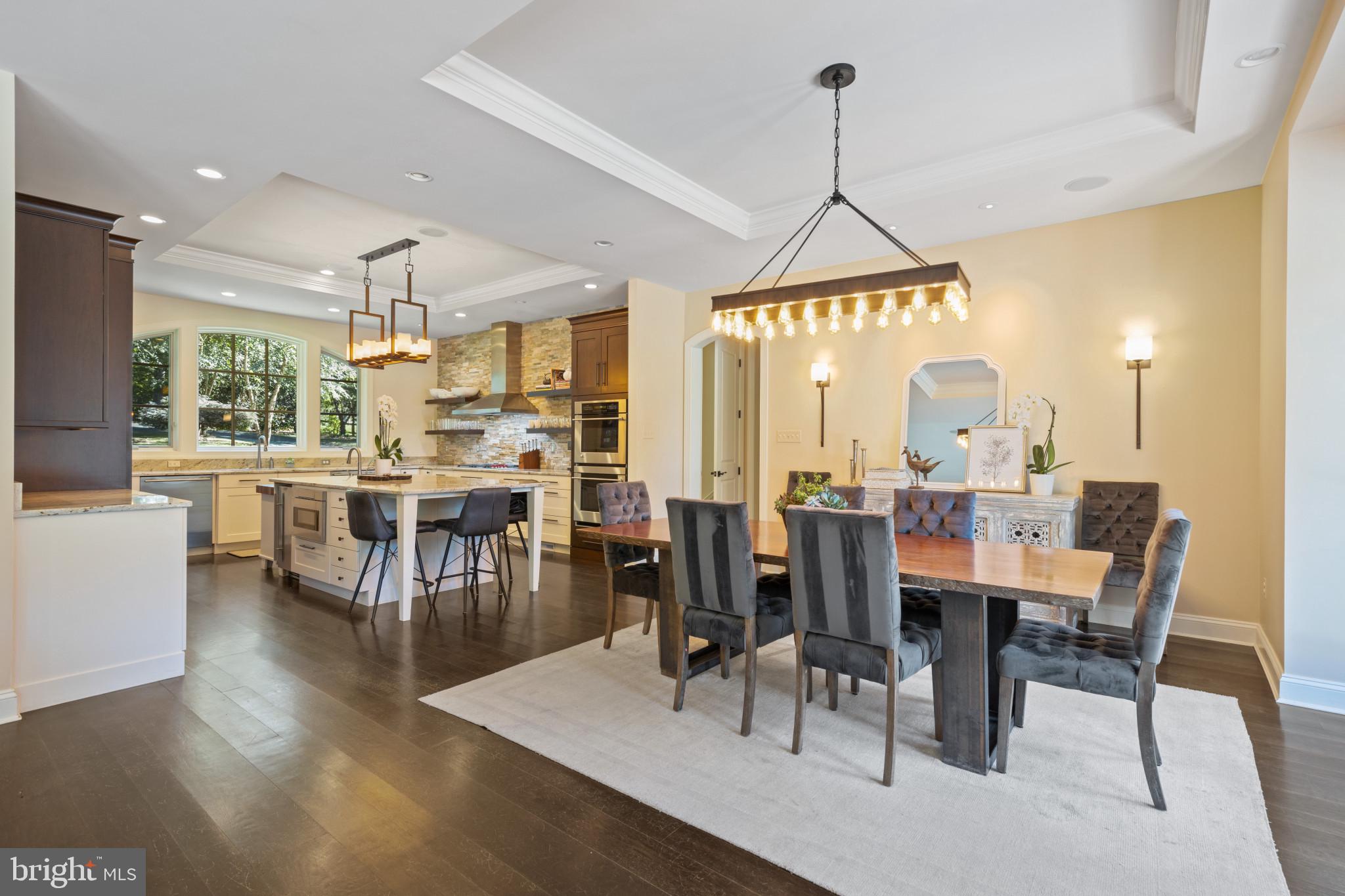 CAVESWOOD - Residential