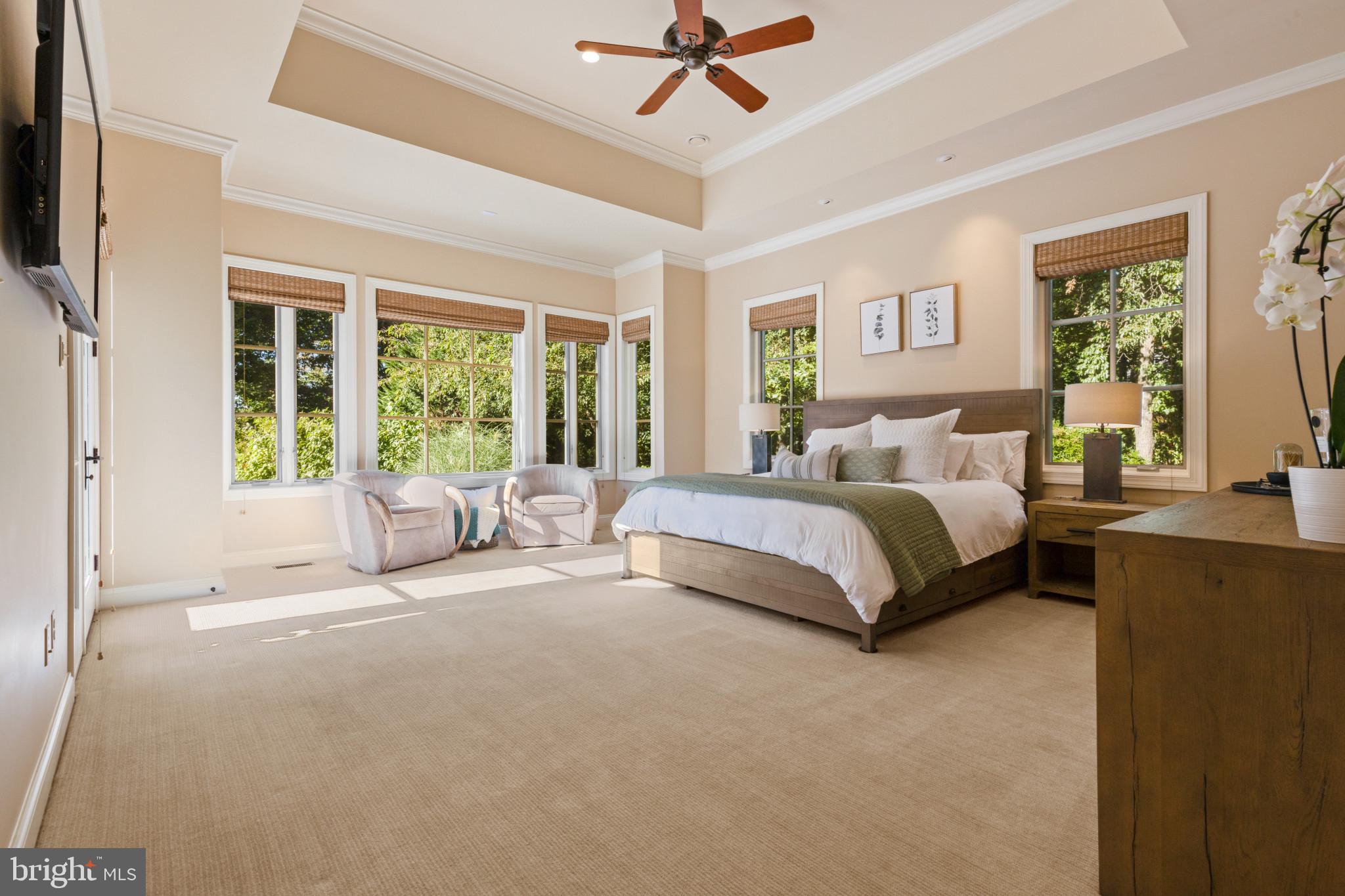 CAVESWOOD - Residential