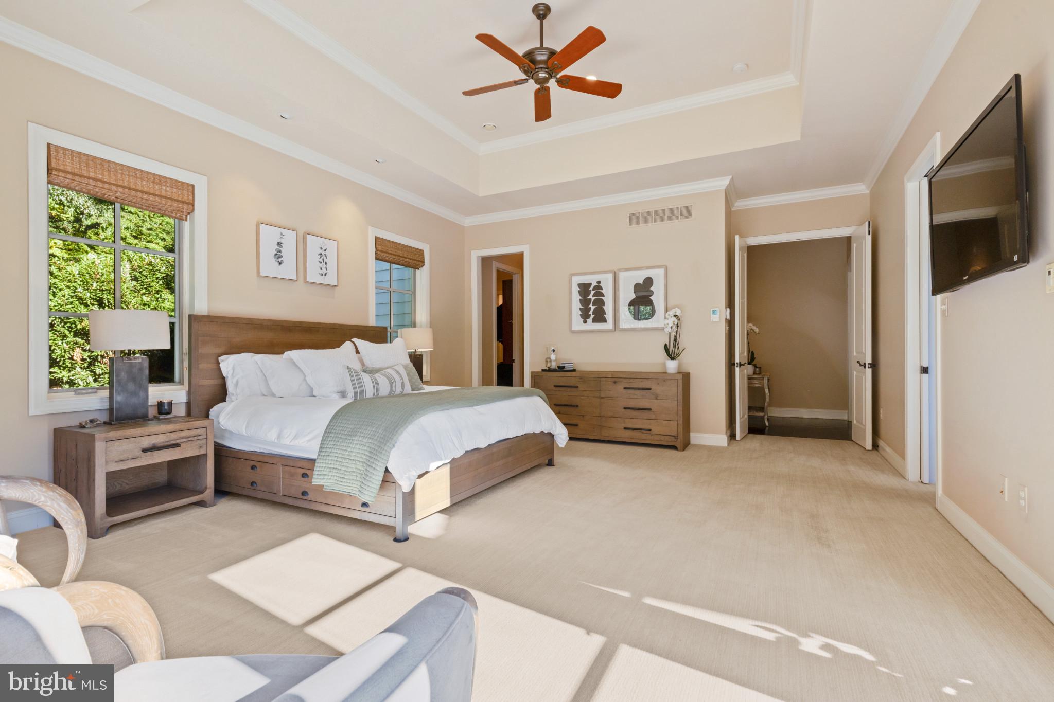 CAVESWOOD - Residential