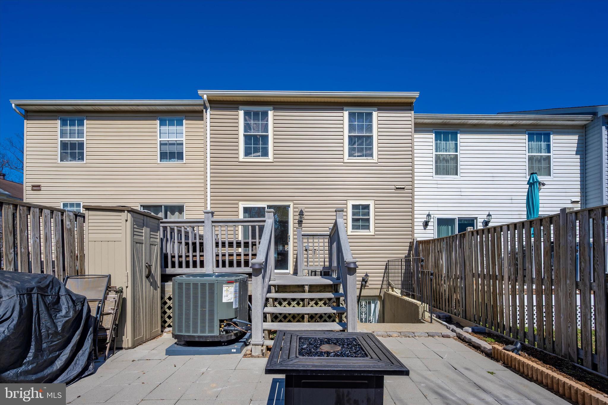 MAYFAIR PLAT 8 - Residential