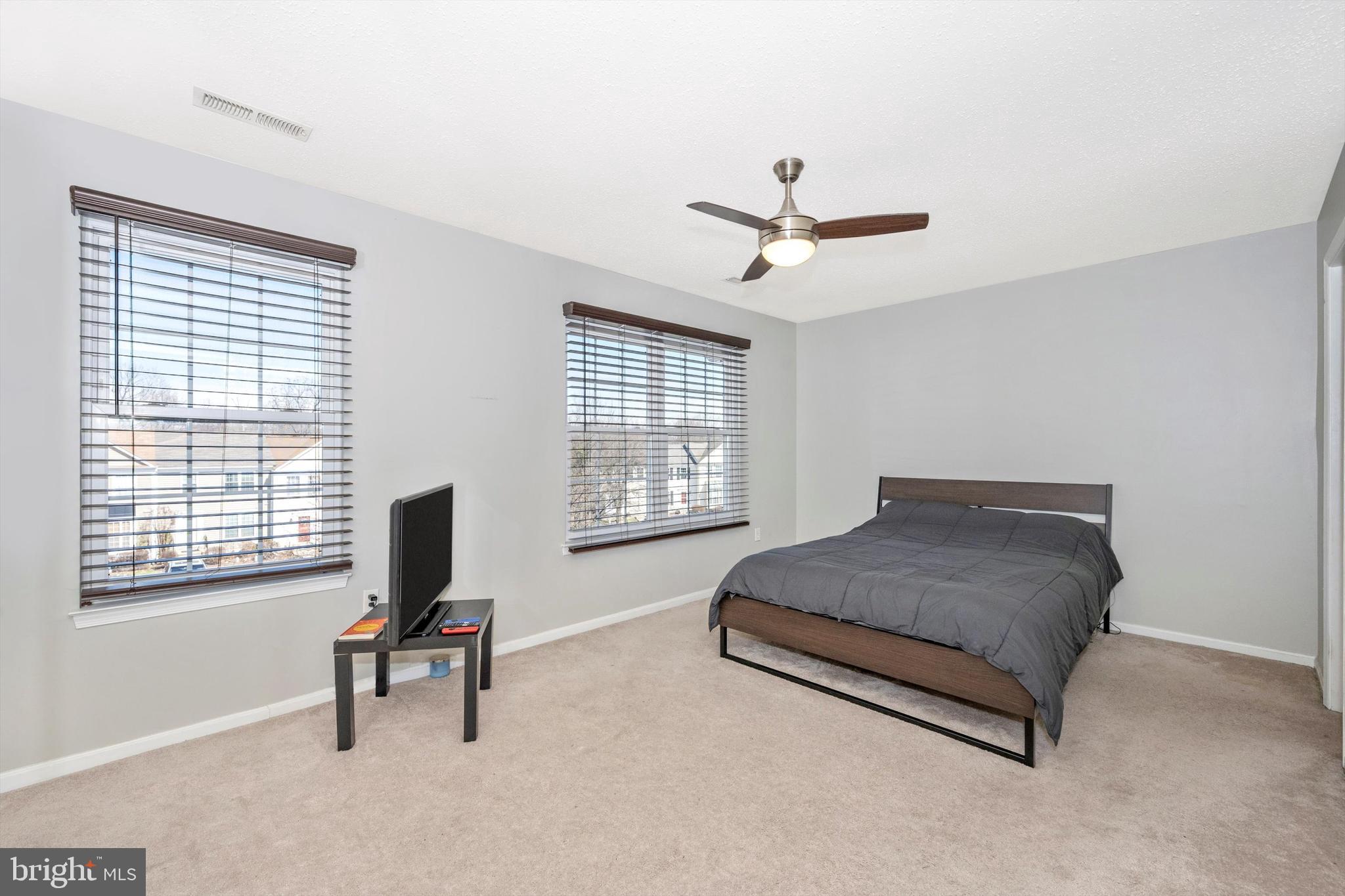 MAYFAIR PLAT 8 - Residential