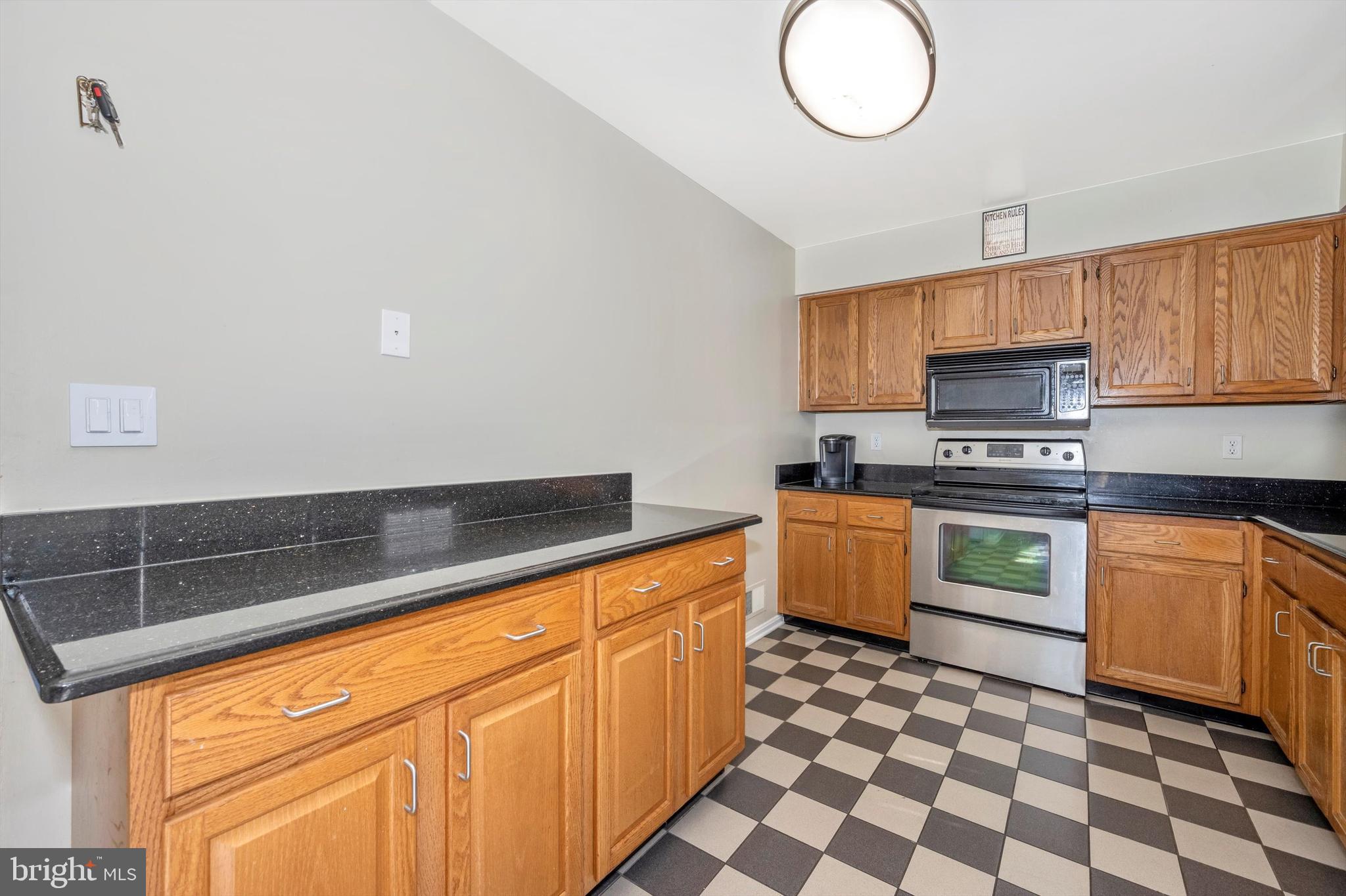 MAYFAIR PLAT 8 - Residential