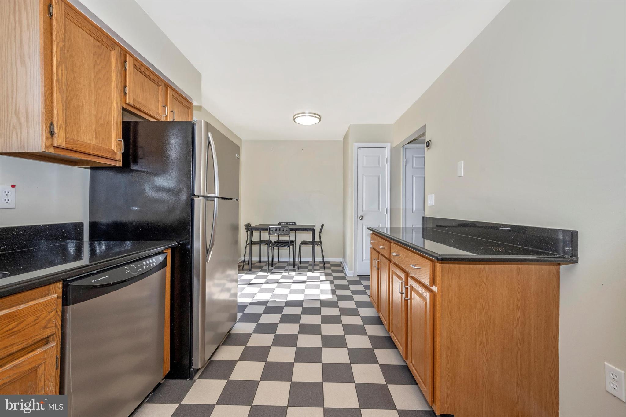 MAYFAIR PLAT 8 - Residential