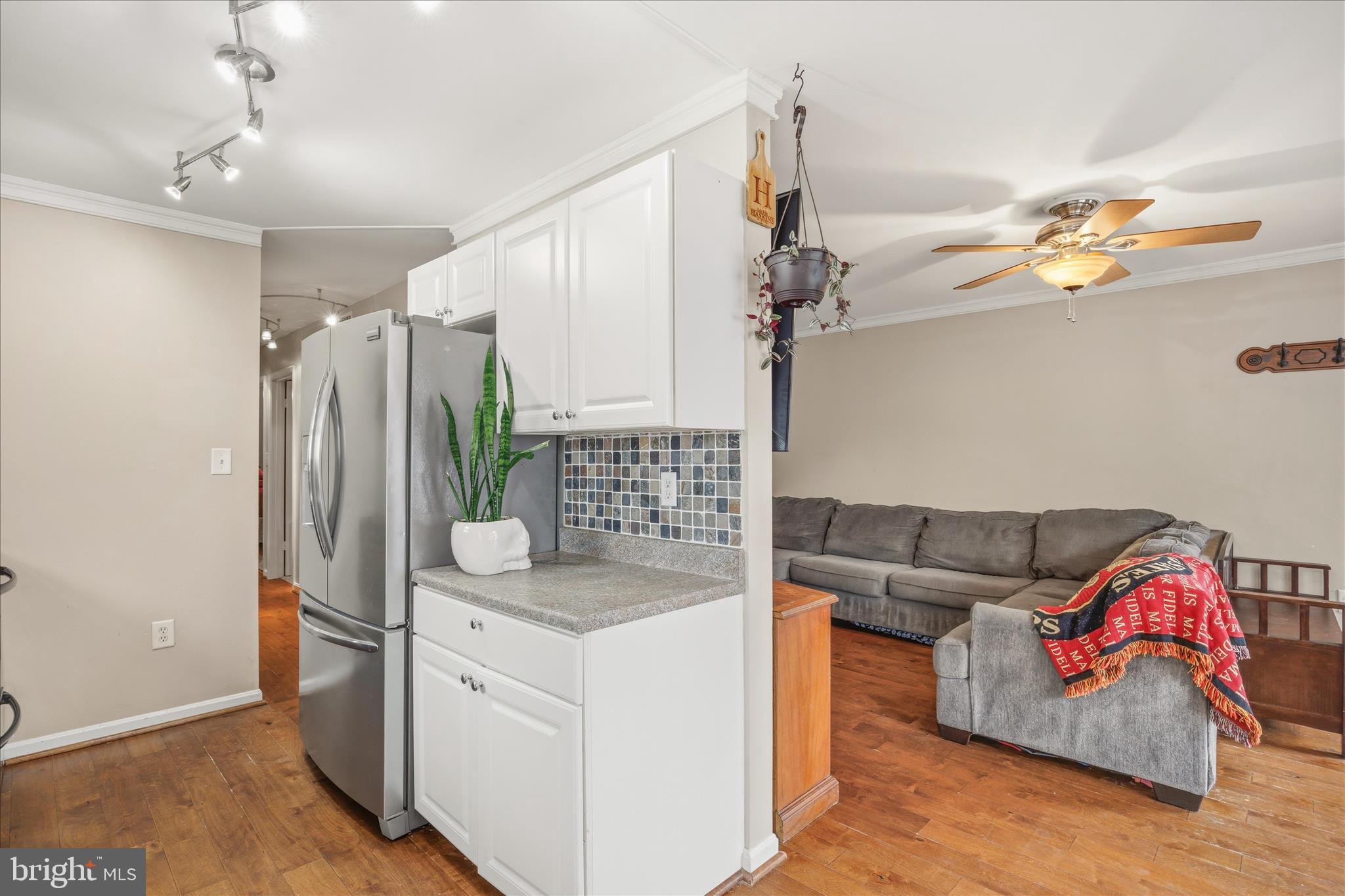 GLEN BURNIE HEIGHTS - Residential