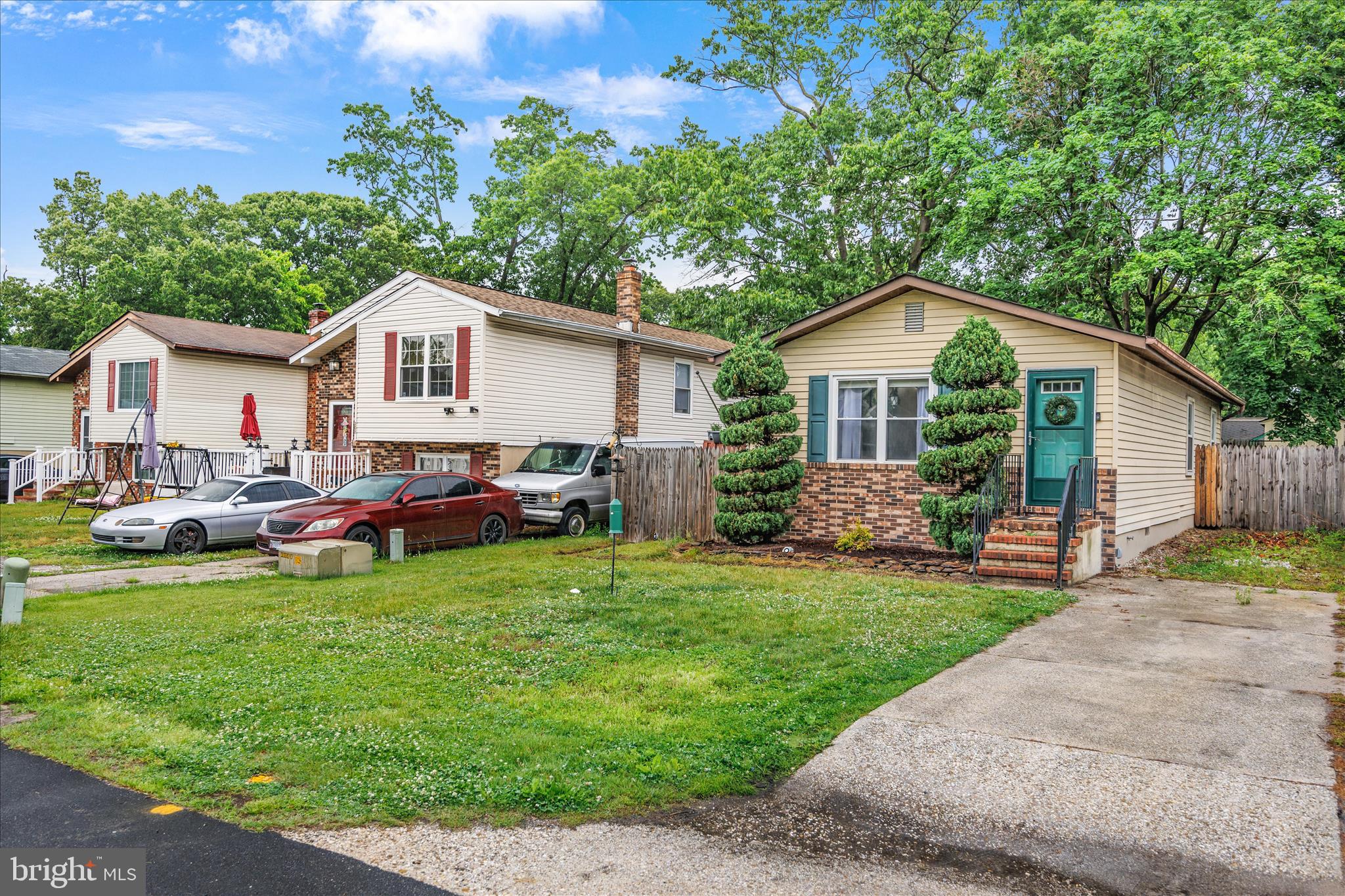 306 LINCOLN AVENUE