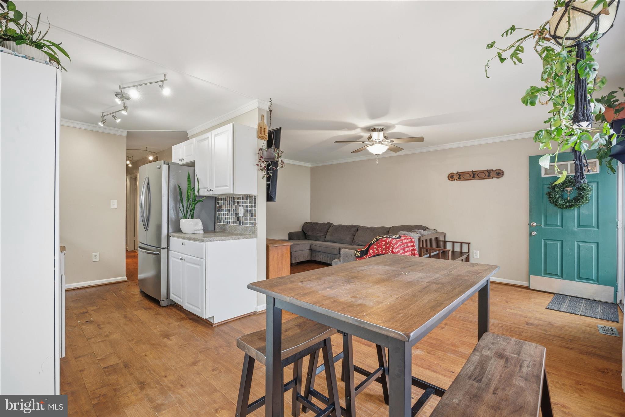 GLEN BURNIE HEIGHTS - Residential