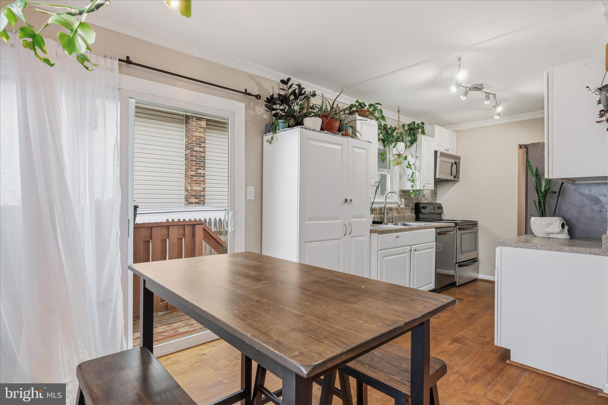 GLEN BURNIE HEIGHTS - Residential