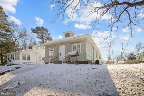 542 BERLIN ROAD CLEMENTON NJ 08021