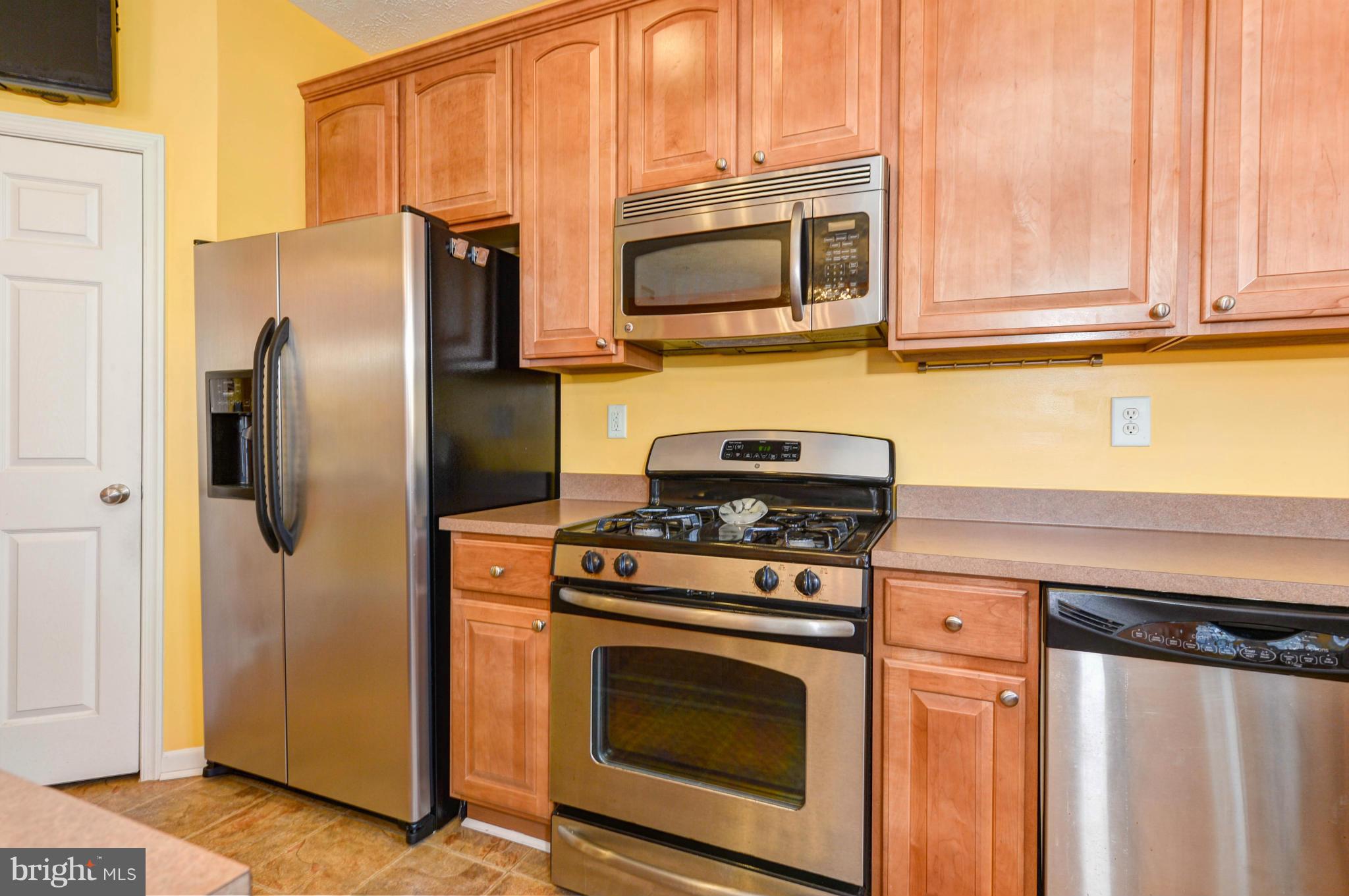 THE COURTS OF MALLORY - Residential