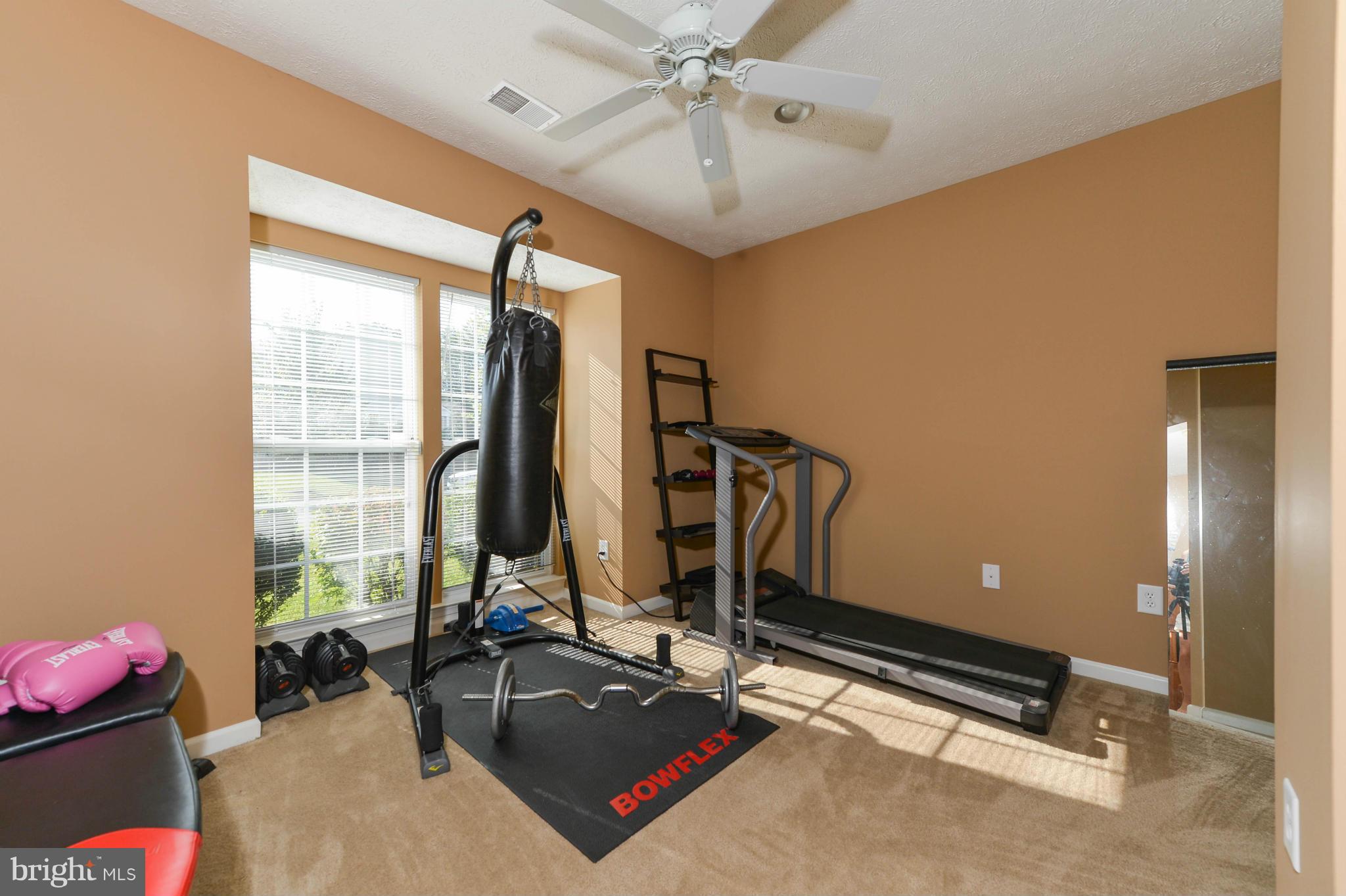 THE COURTS OF MALLORY - Residential