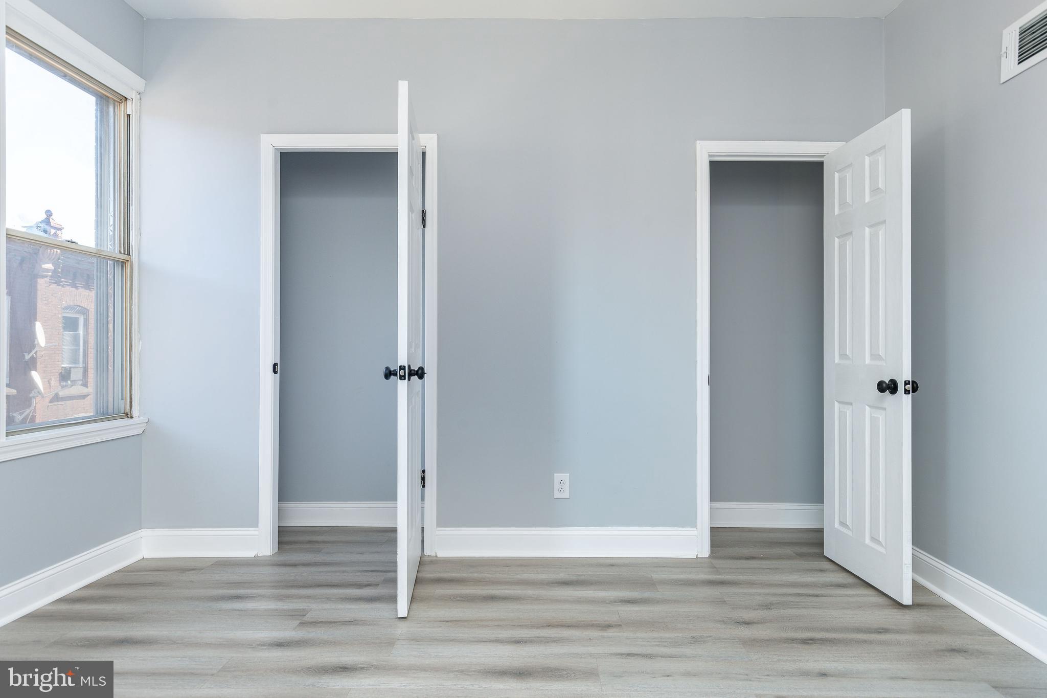 PORT RICHMOND - Residential