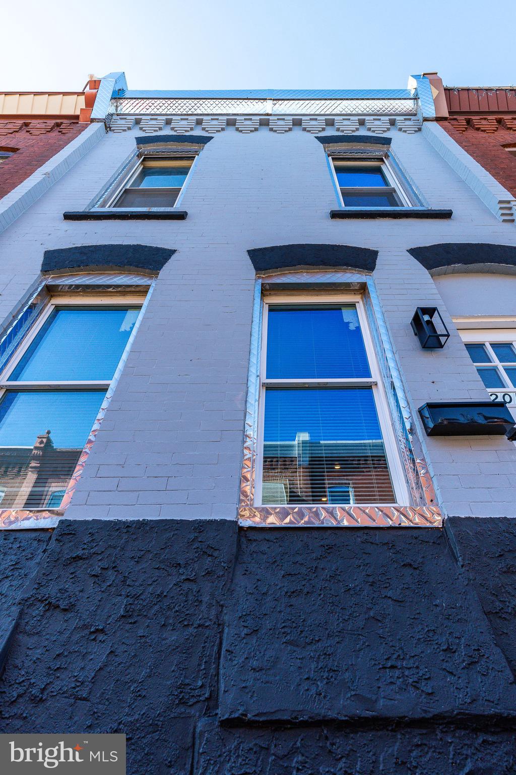 PORT RICHMOND - Residential