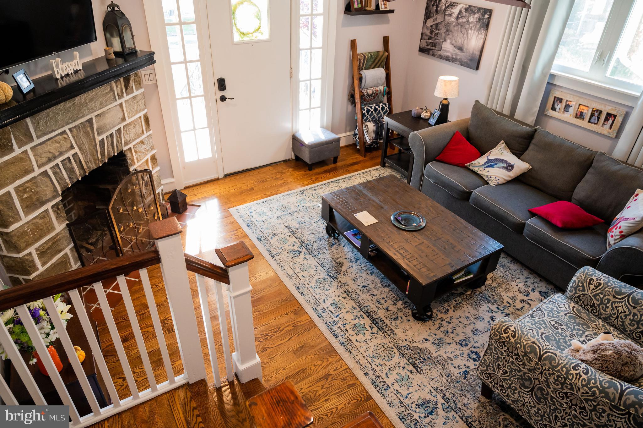 ADMORE - Residential