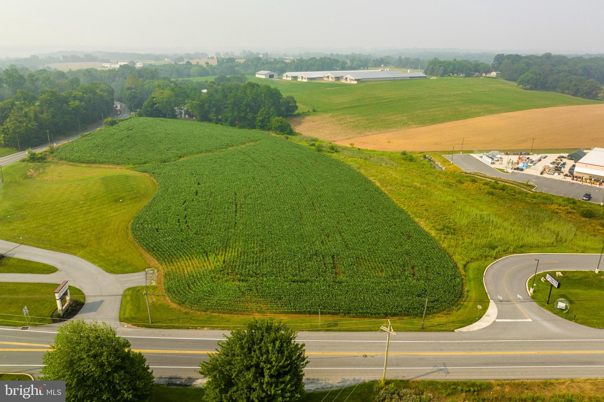 50 W 28TH DIVISION HIGHWAY