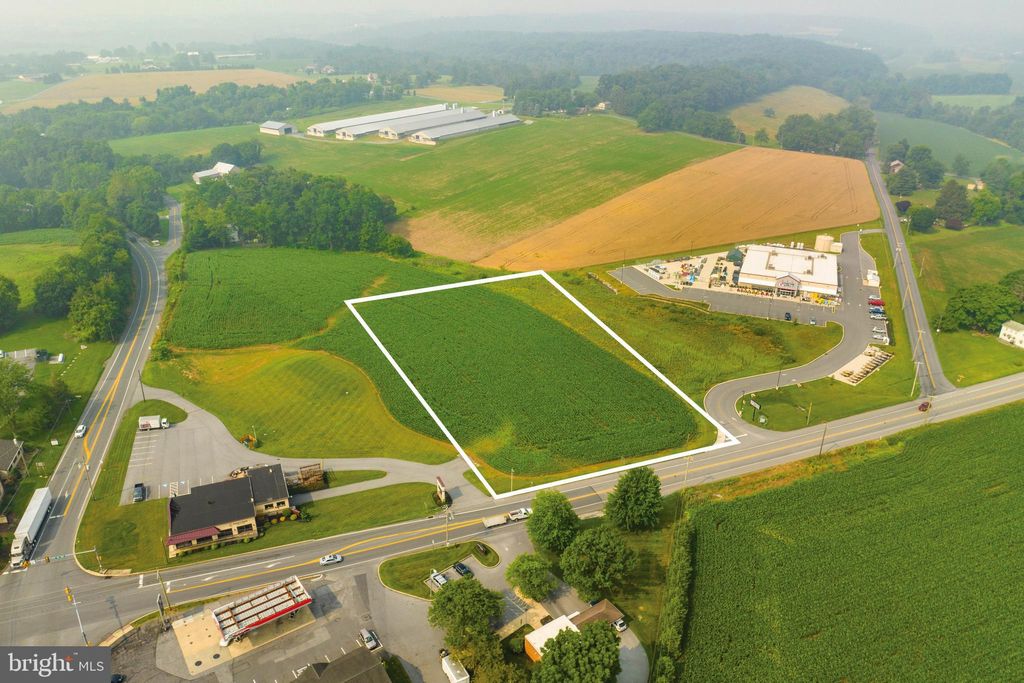 Photo of 50 W 28th Division Highway, LITITZ, PA 17543 (MLS # PALA2073906)