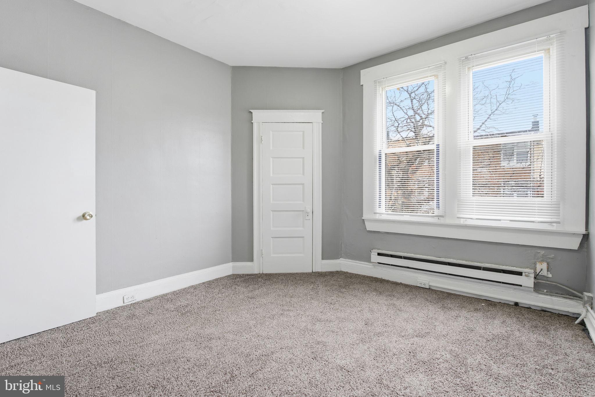 BALTIMORE HIGHLANDS - Residential Income