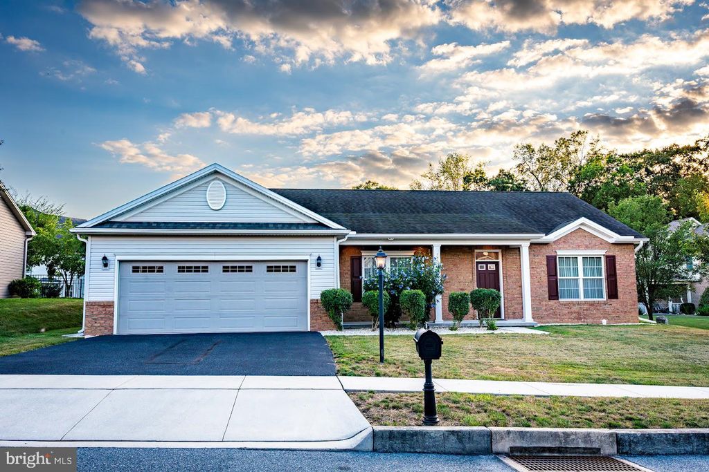 Photo of 1710 Stroup Circle, MECHANICSBURG, PA 17050 (MLS # PACB2045386)