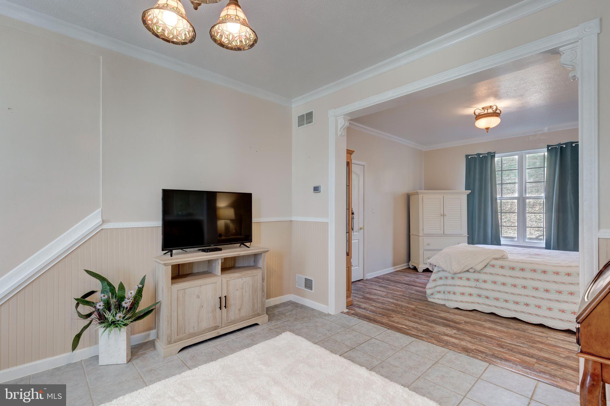 HALLIE HILL FARM - Residential