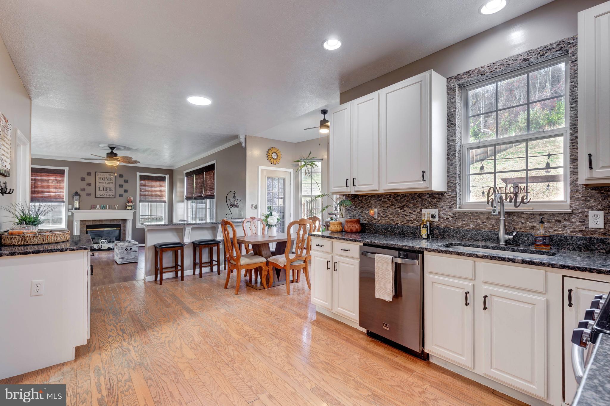 HALLIE HILL FARM - Residential