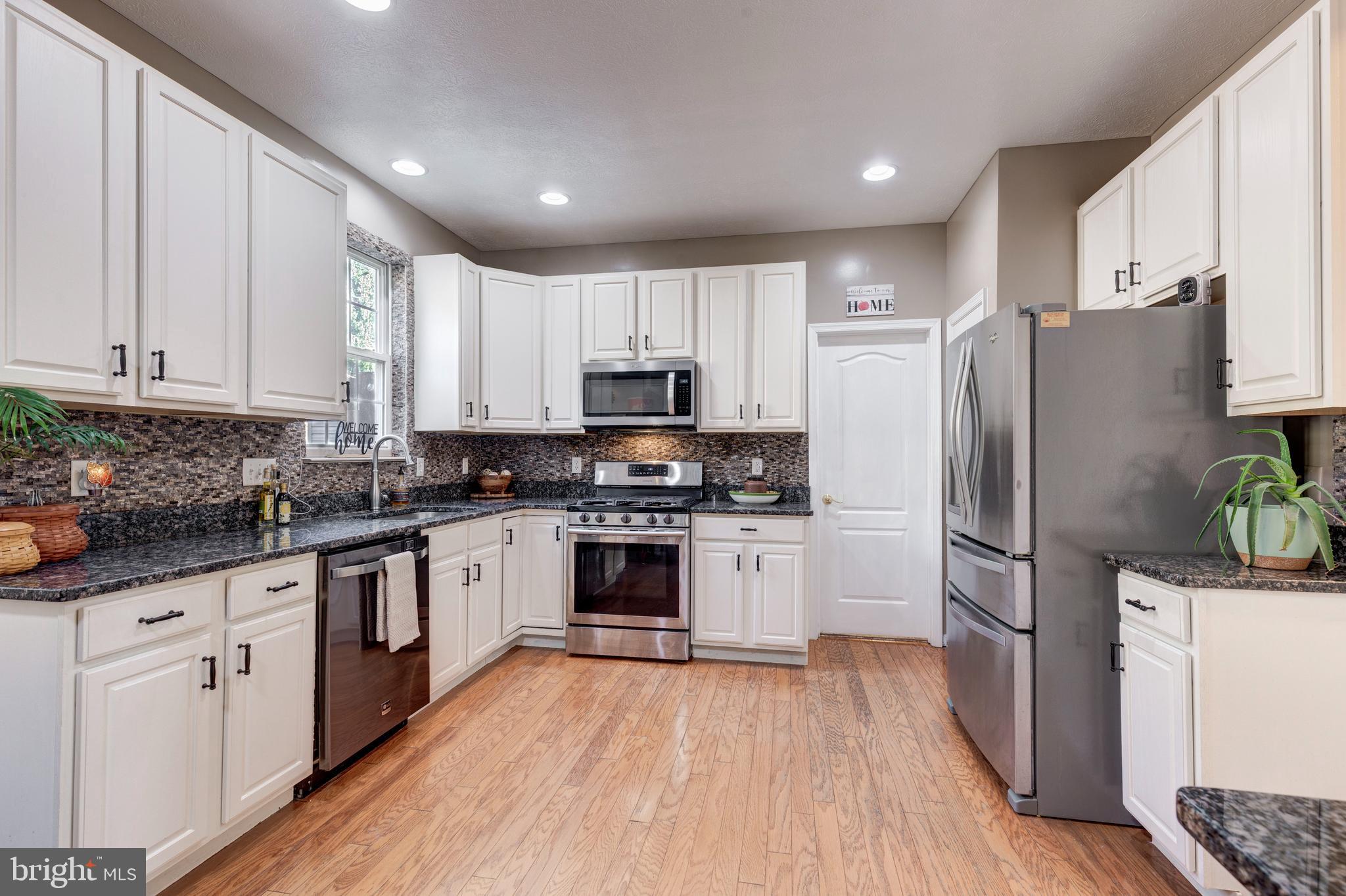 HALLIE HILL FARM - Residential