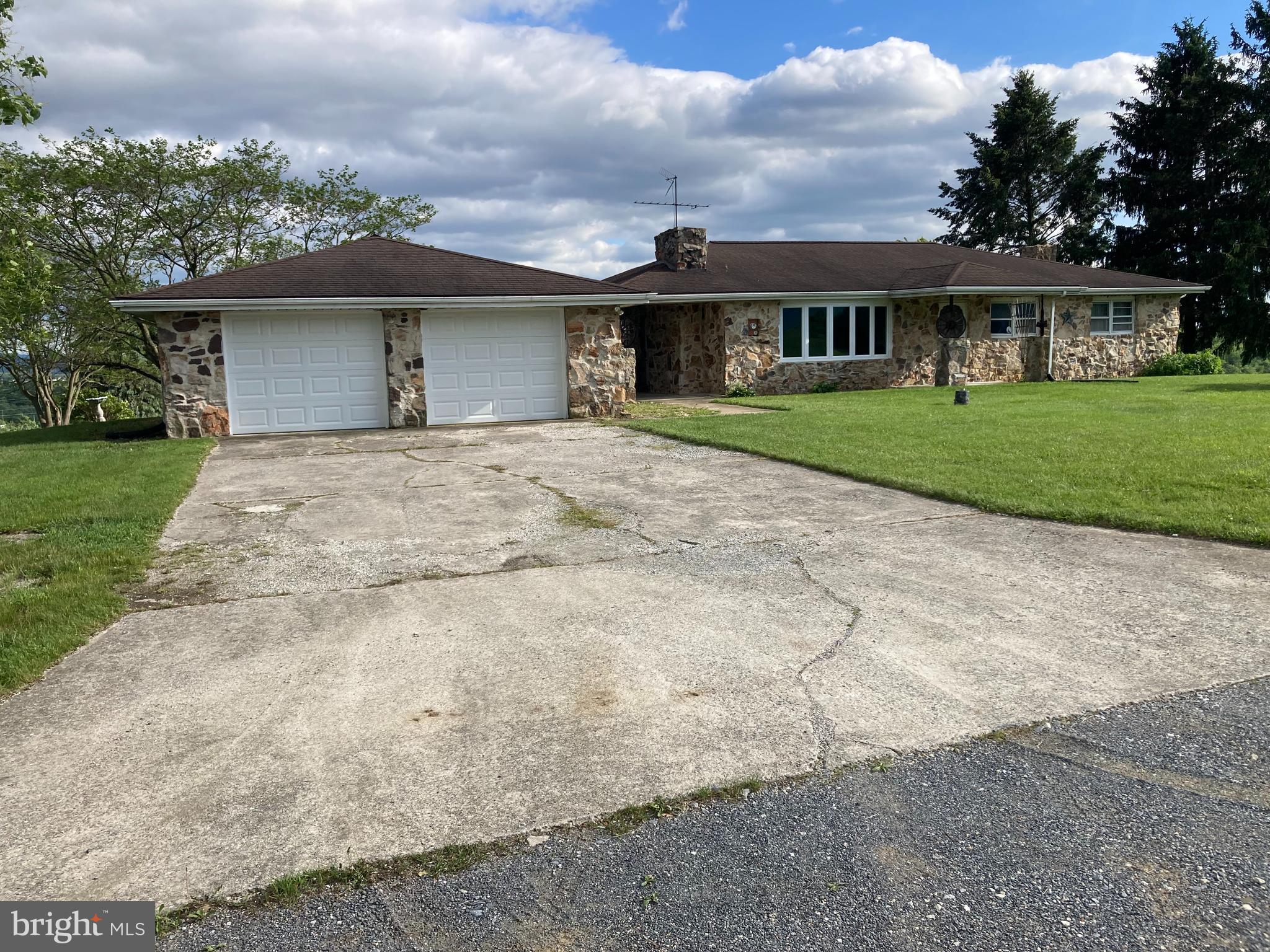 BLOSSERVILLE - Residential