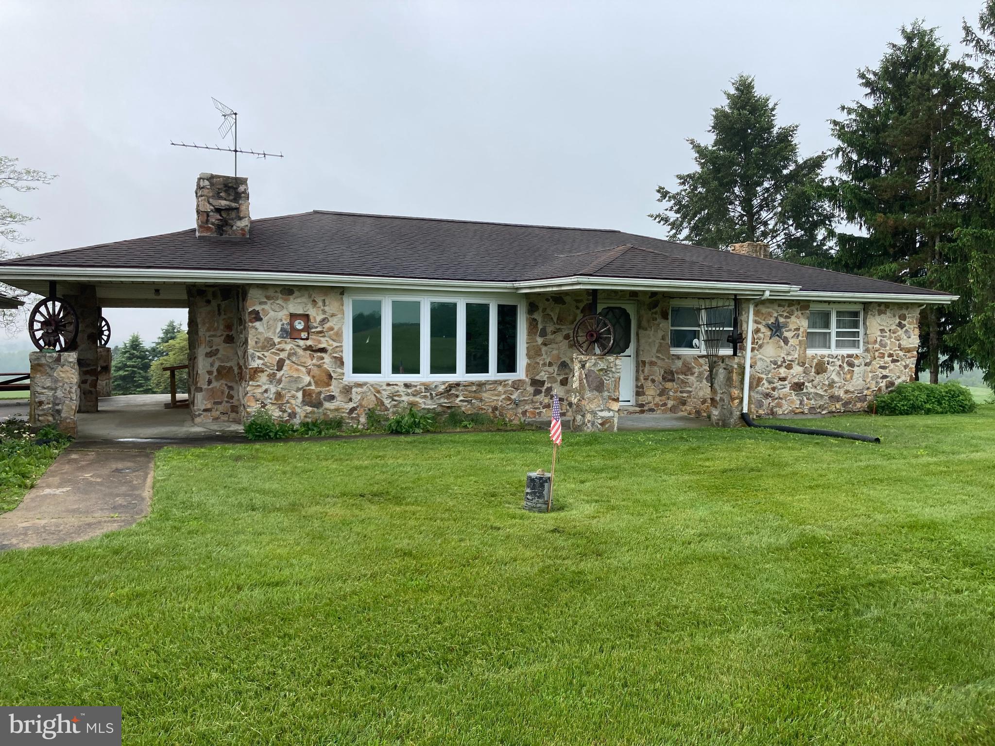 BLOSSERVILLE - Residential