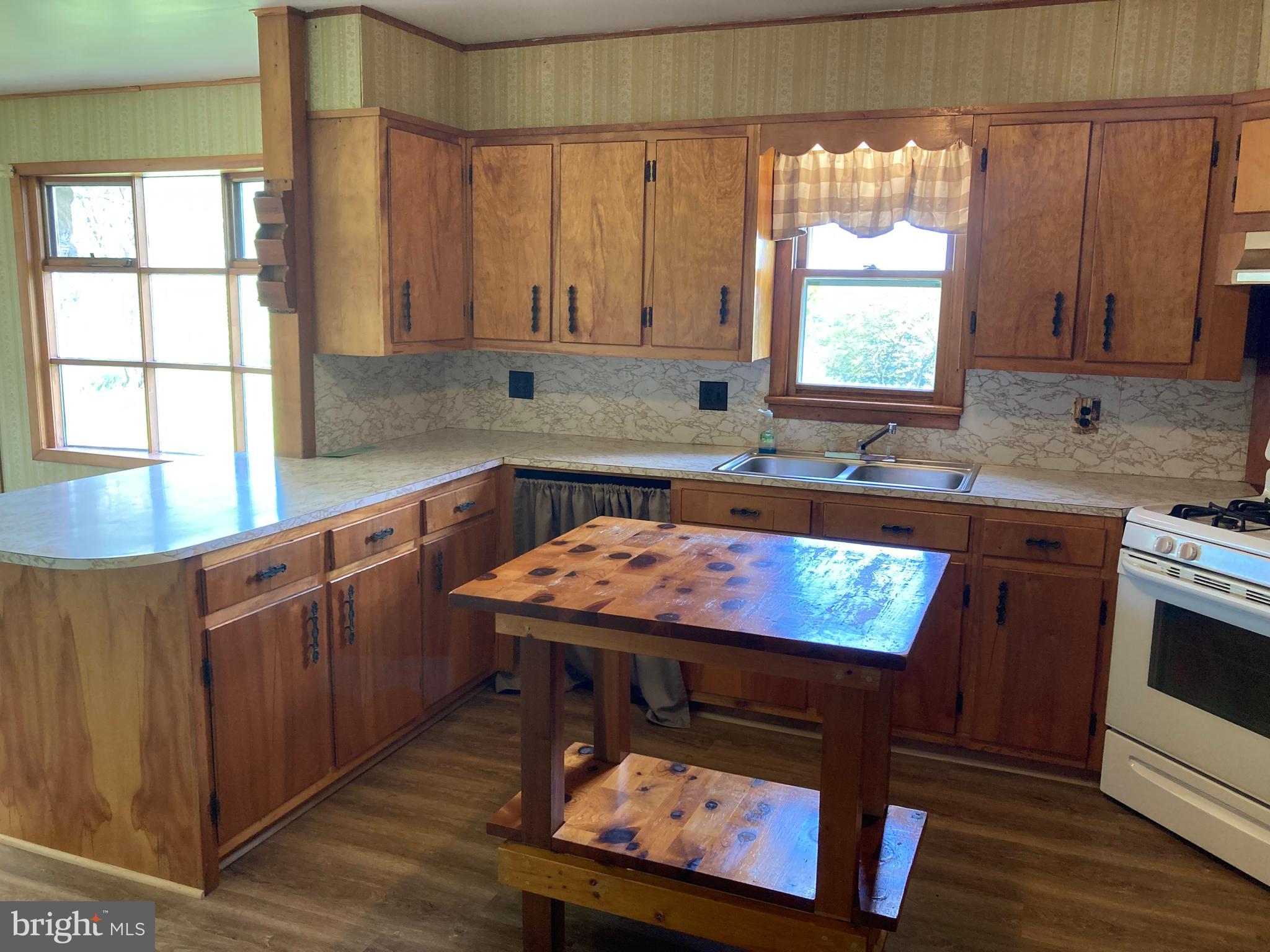 BLOSSERVILLE - Residential