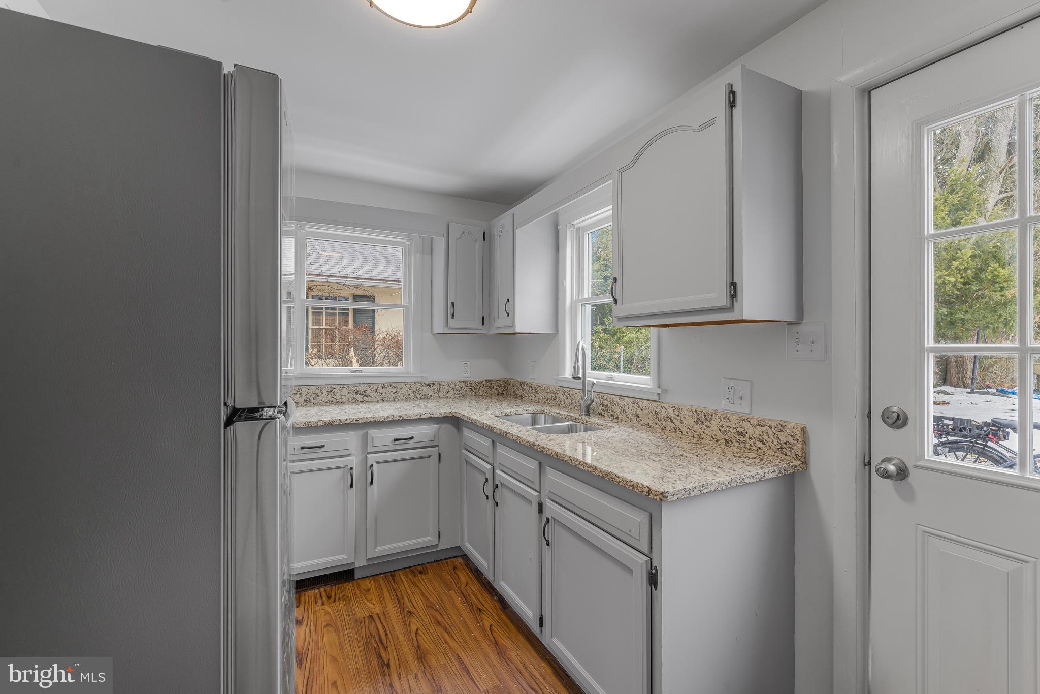 ELKTON - Residential Lease