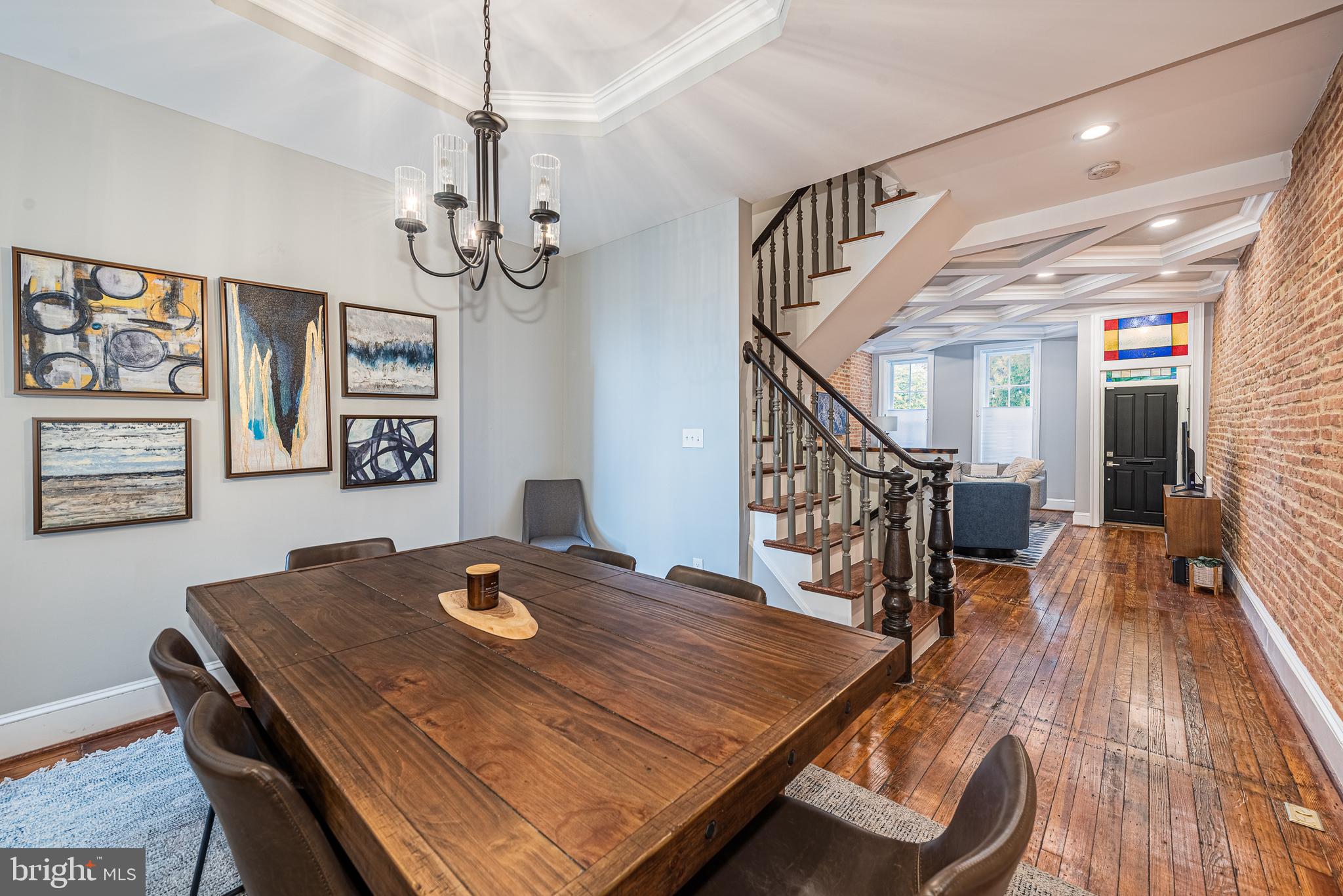 BUTCHER'S HILL - Residential