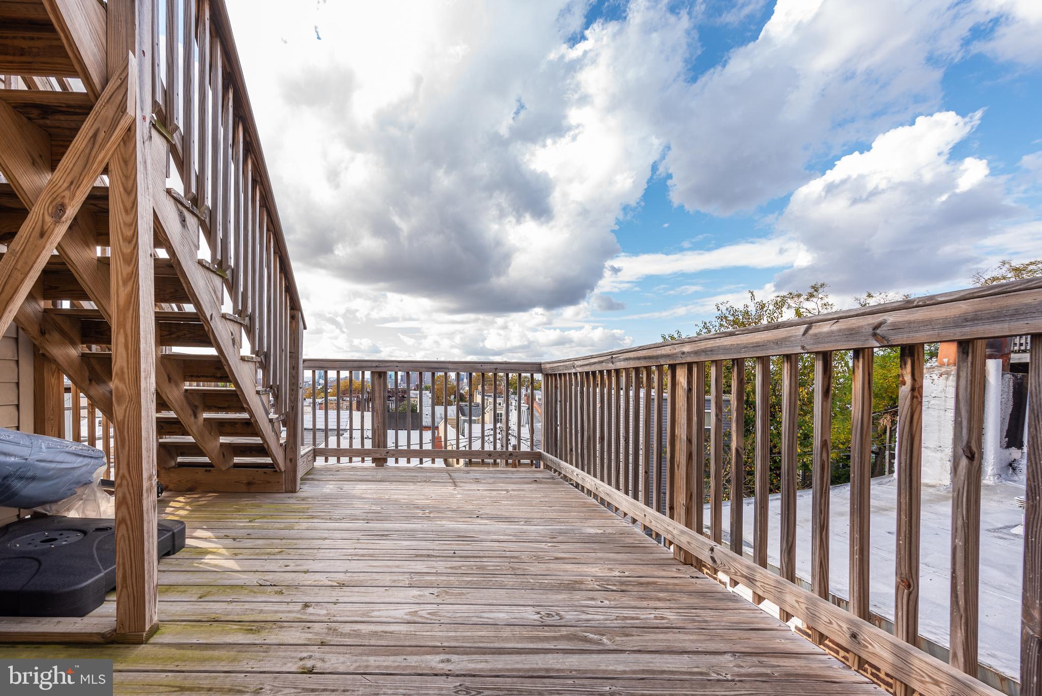 BUTCHER'S HILL - Residential