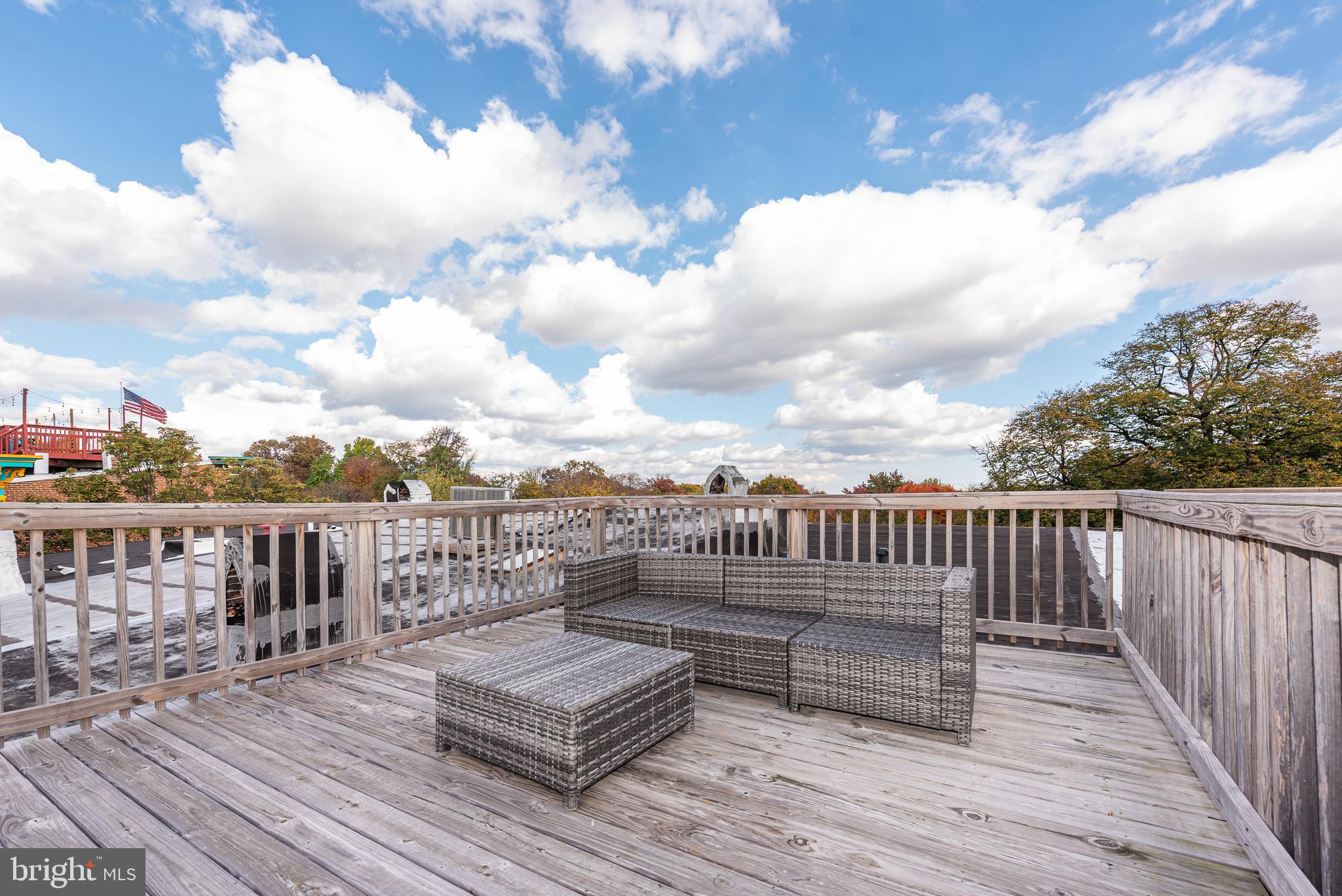 BUTCHER'S HILL - Residential