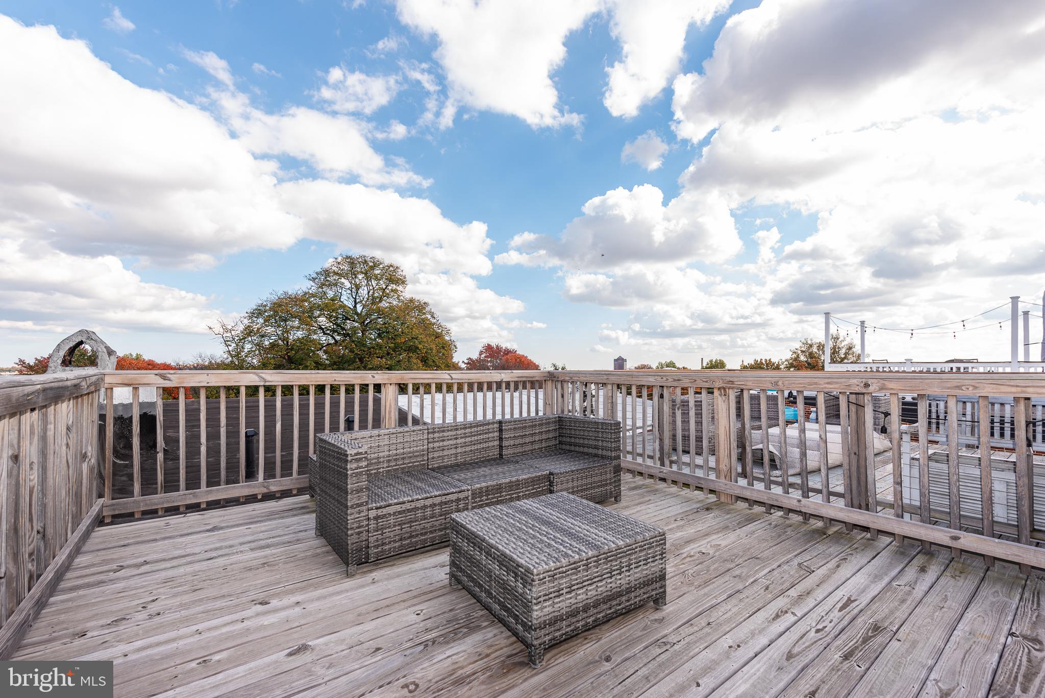 BUTCHER'S HILL - Residential