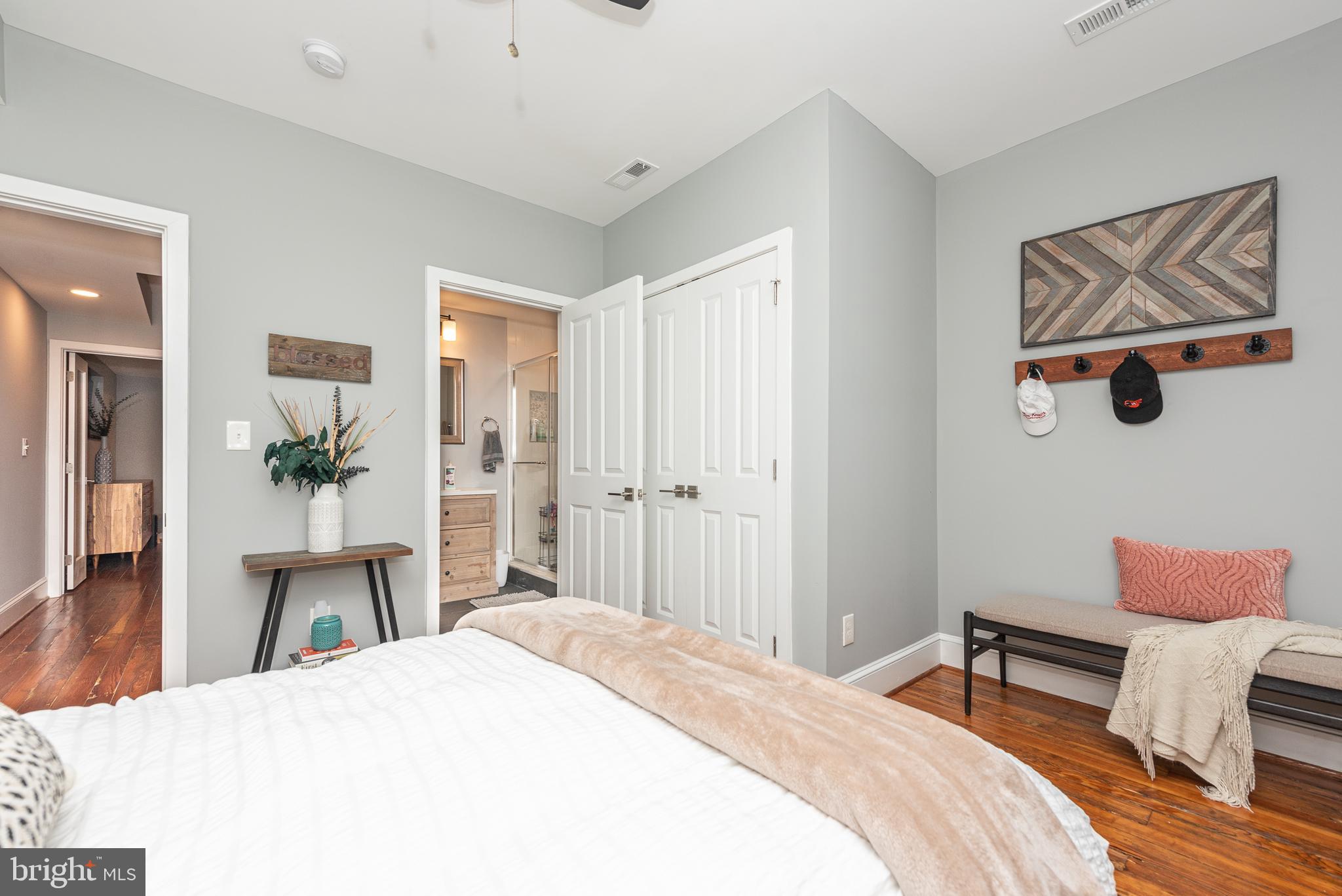 BUTCHER'S HILL - Residential