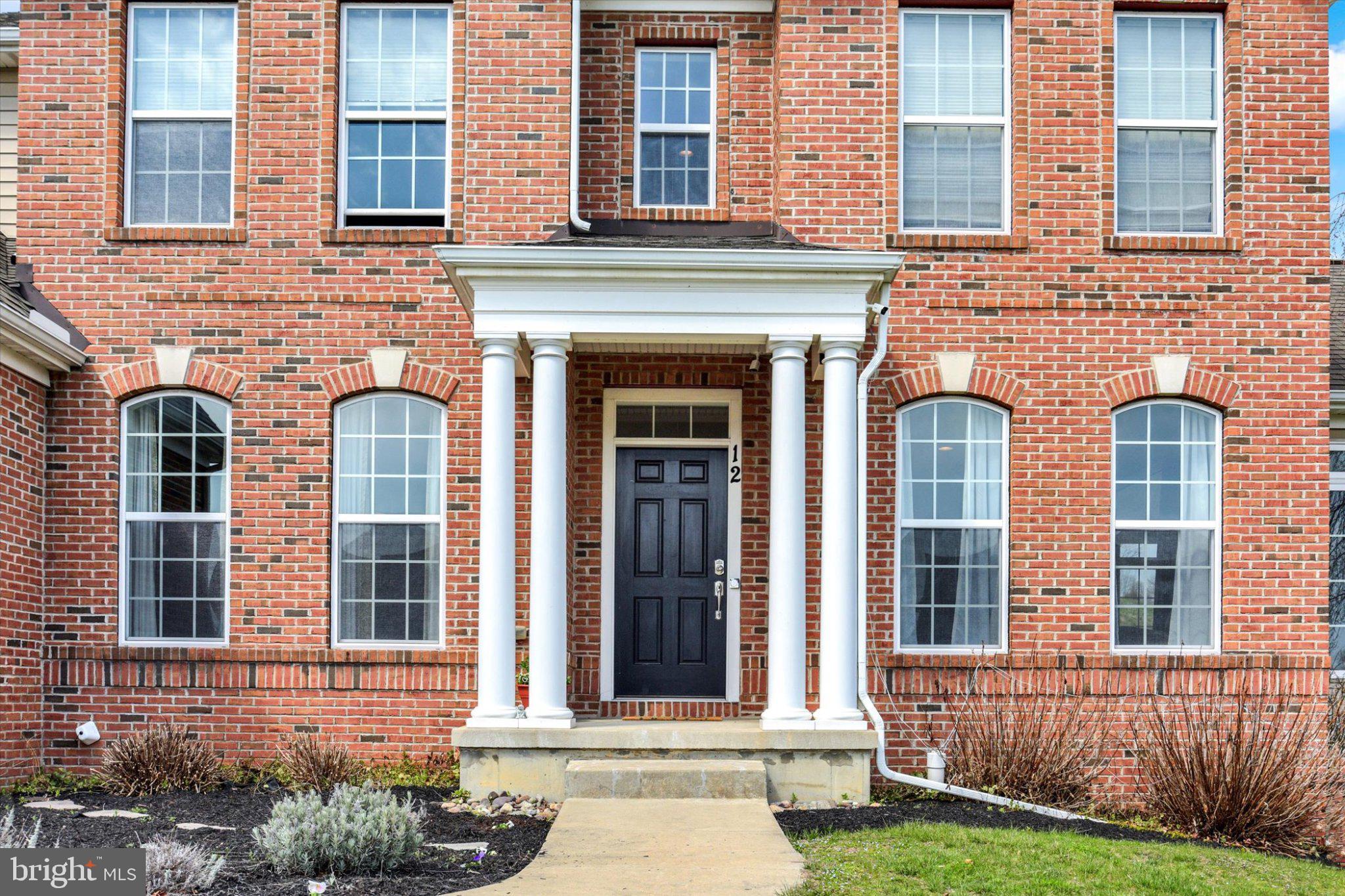 12 BELLA VISTA DRIVE