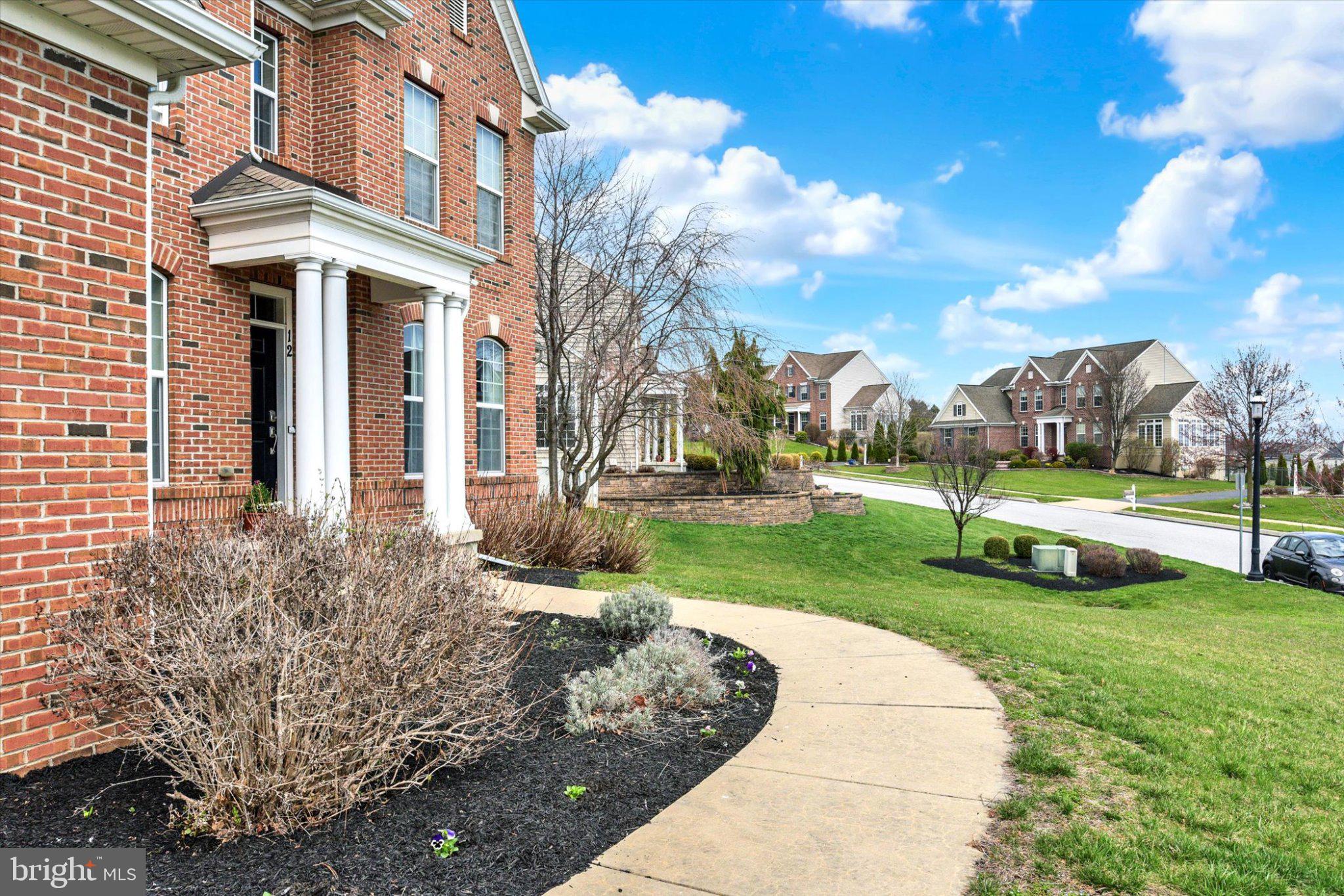 12 BELLA VISTA DRIVE