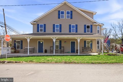 496 COVERED BRIDGE ROAD QUAKERTOWN PA 18951