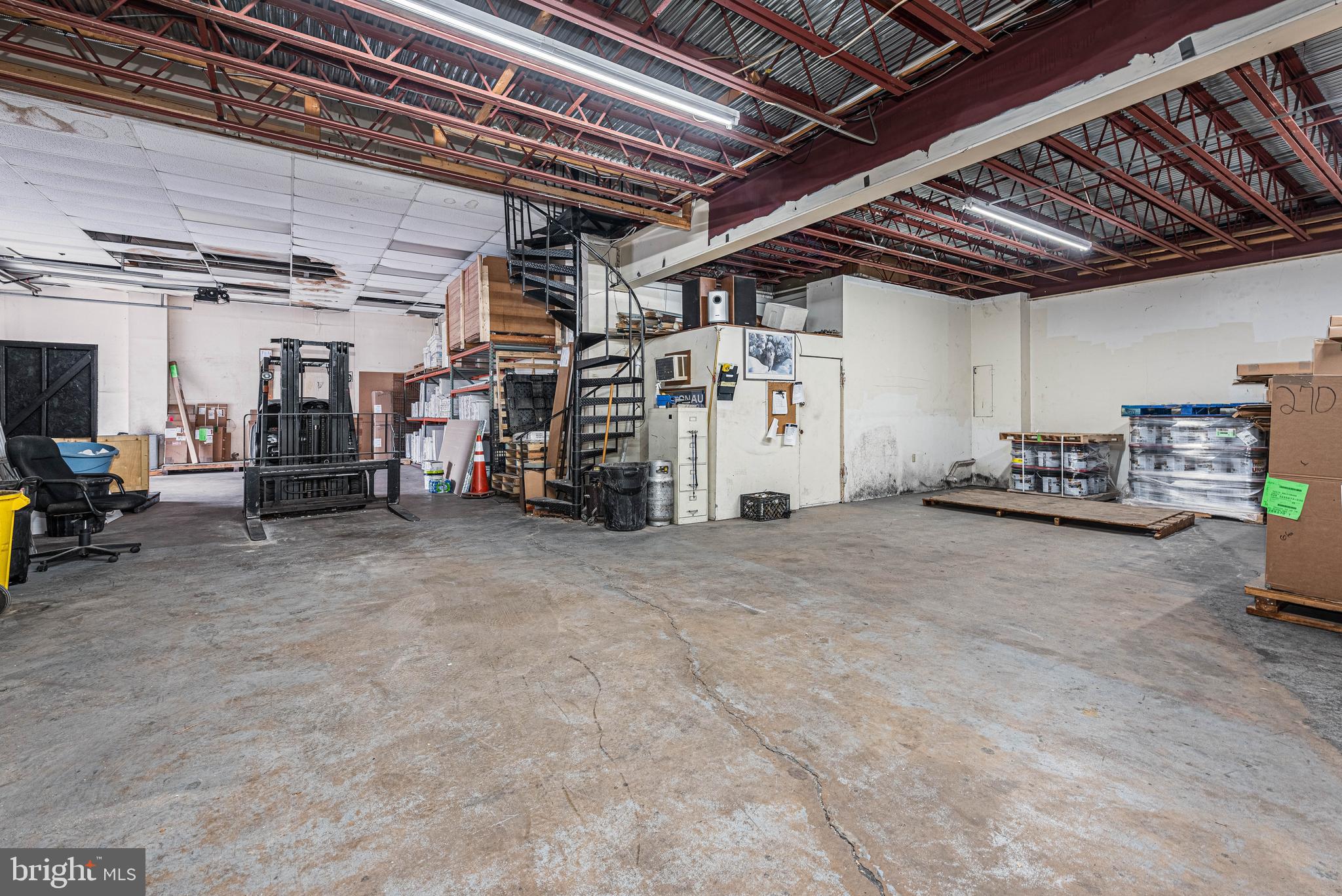 ROSEDALE - Commercial Lease