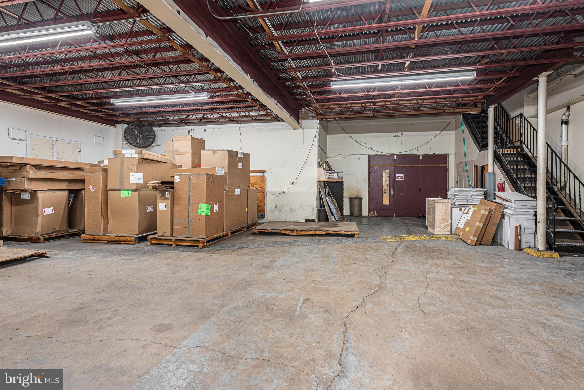 ROSEDALE - Commercial Lease
