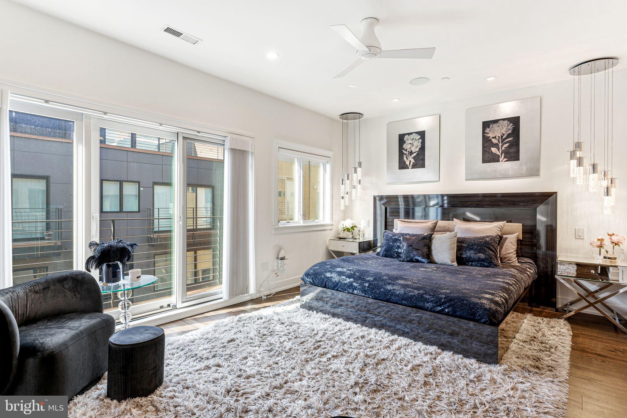 BELLA VISTA - Residential