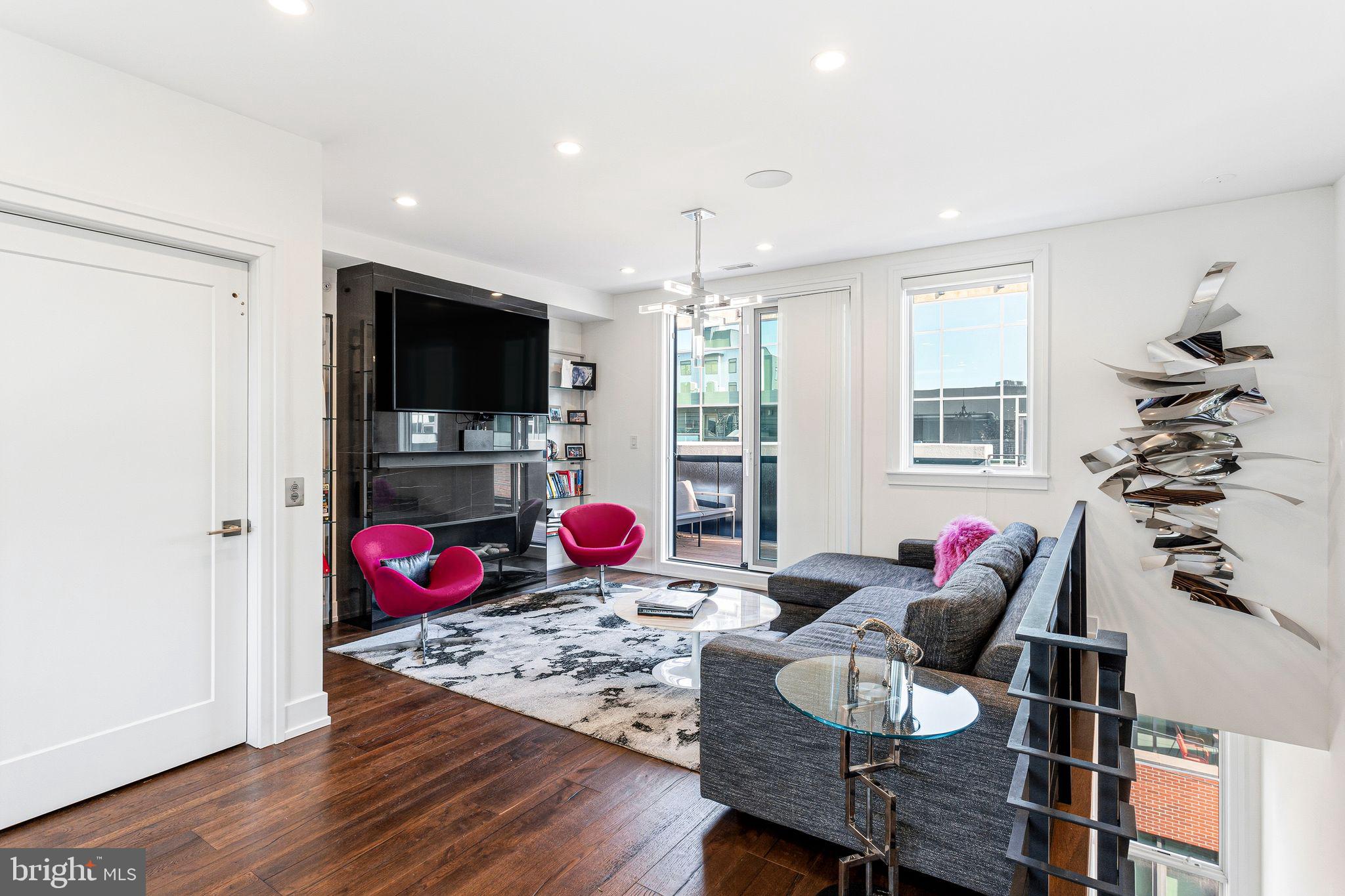 BELLA VISTA - Residential