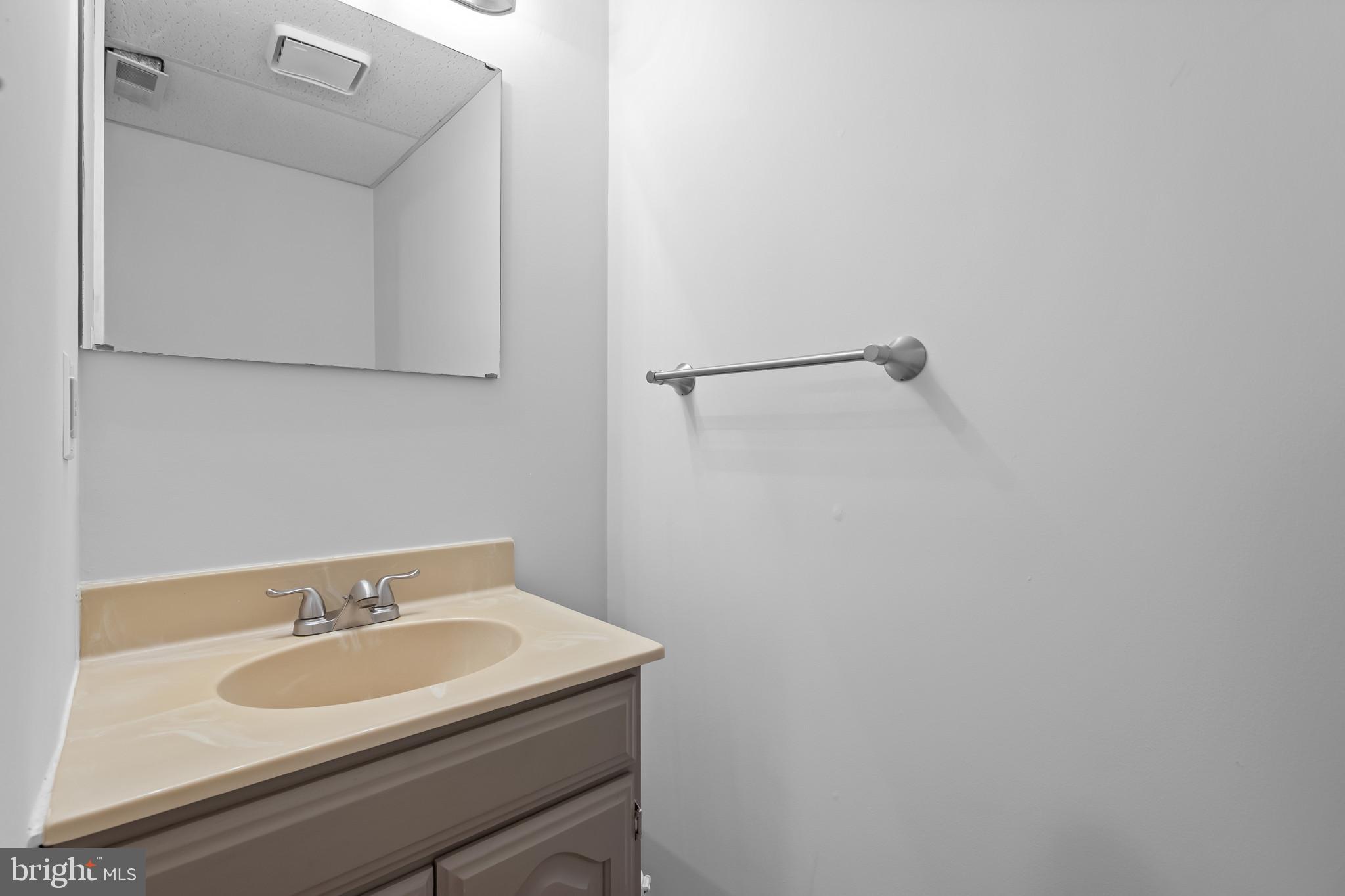 CASHELL MANOR - Residential