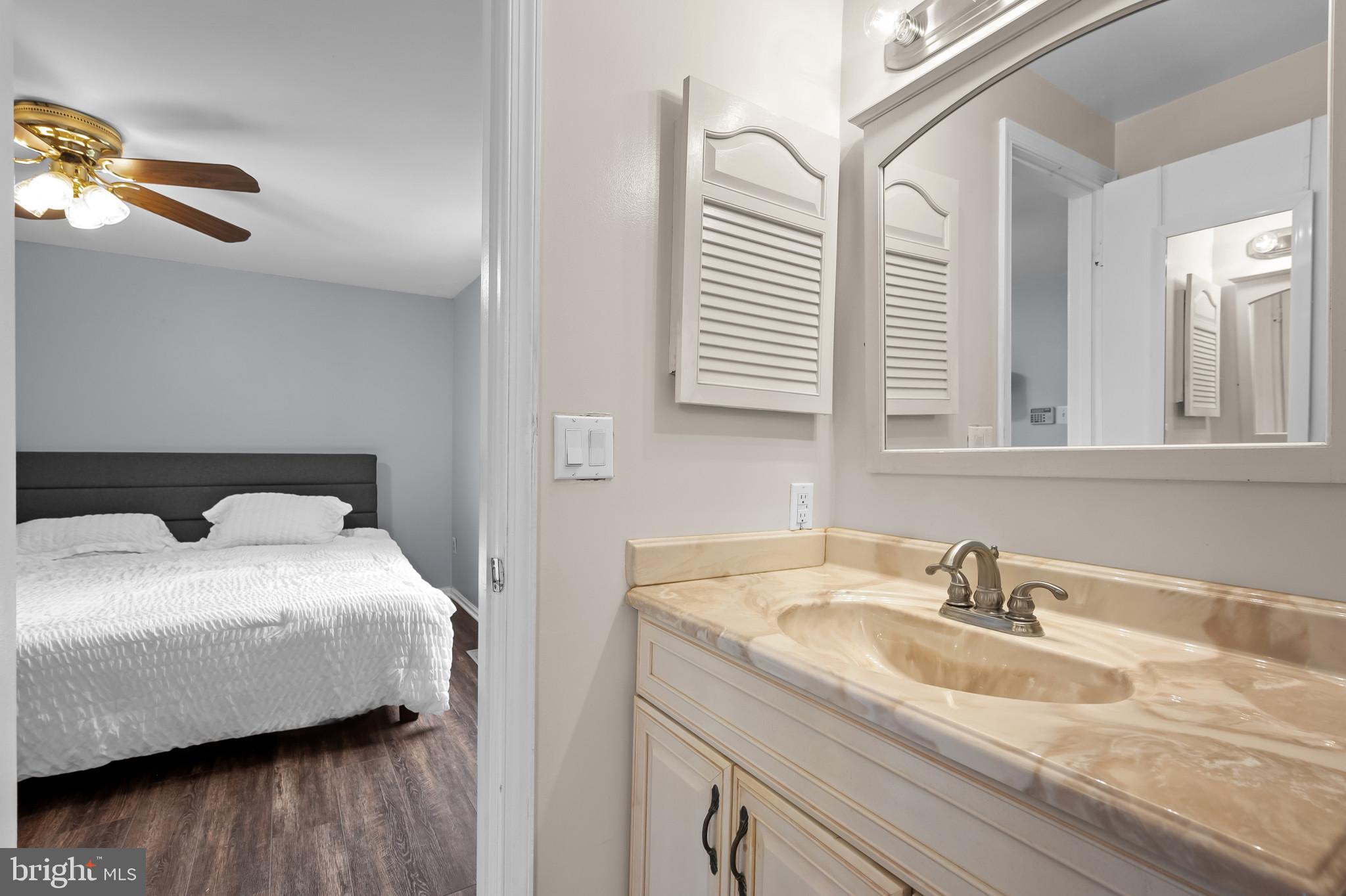 CASHELL MANOR - Residential