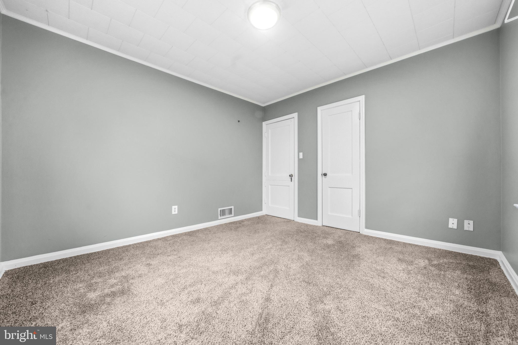 HILLWOOD - Residential