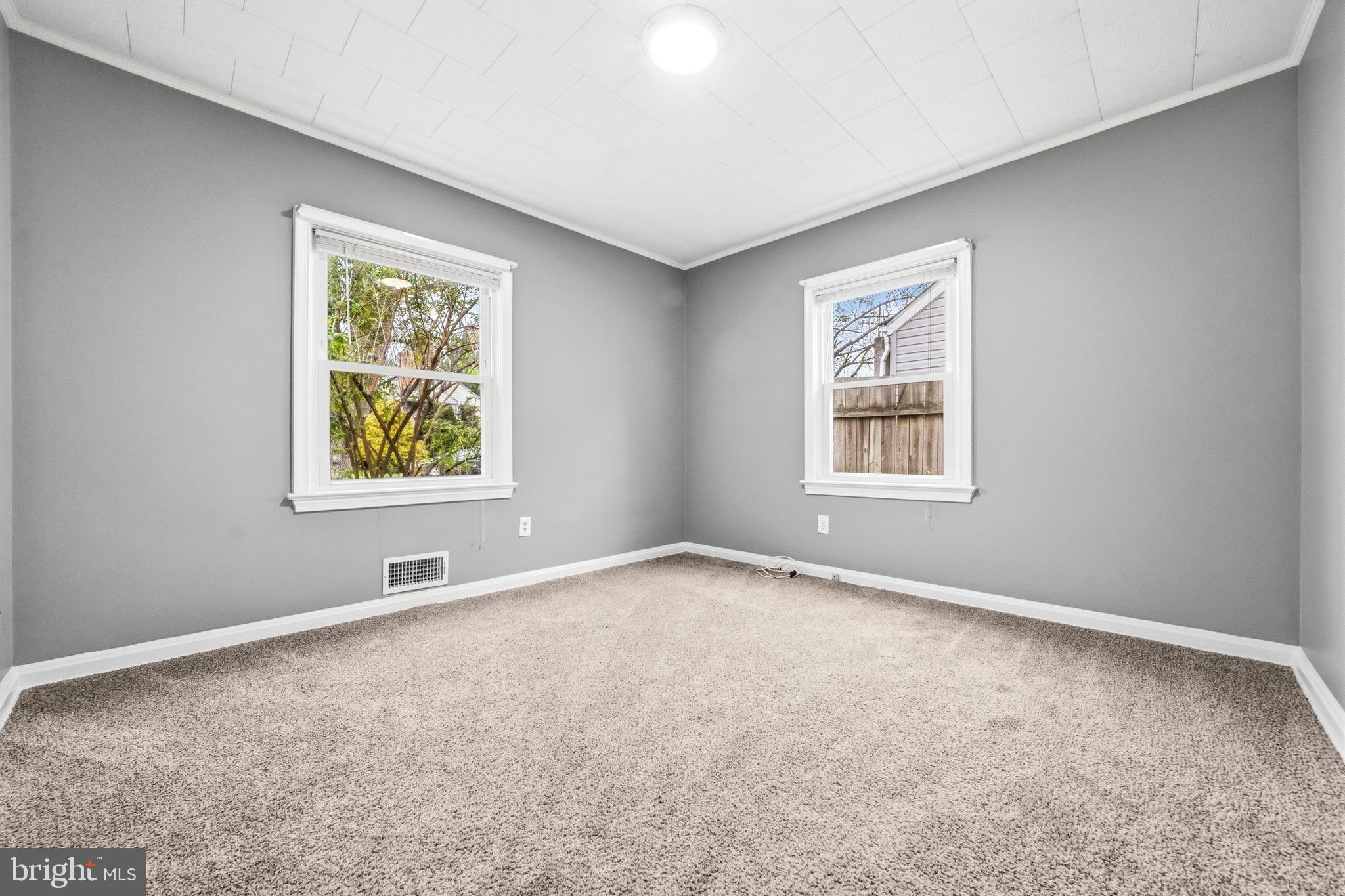 HILLWOOD - Residential