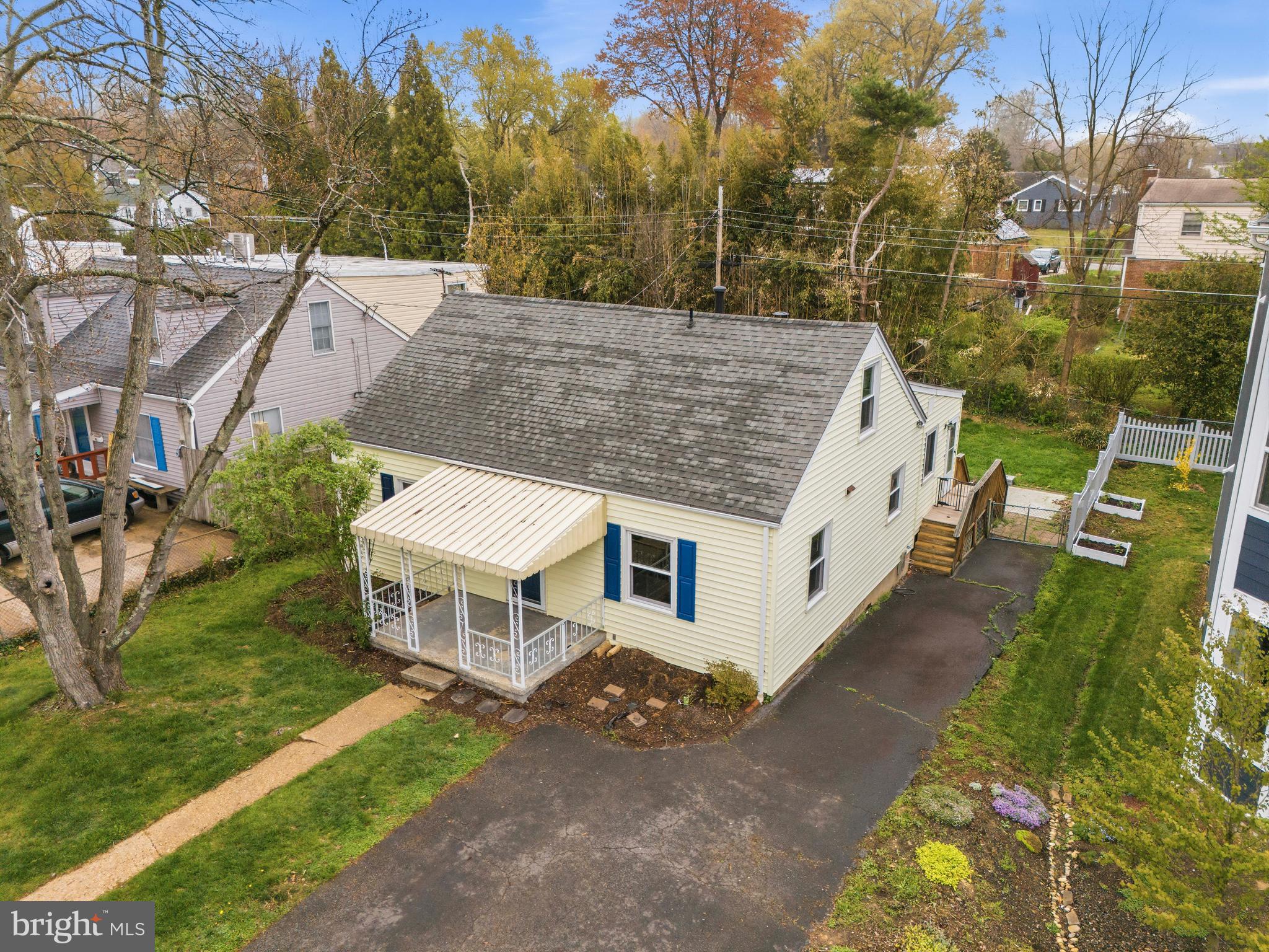 HILLWOOD - Residential