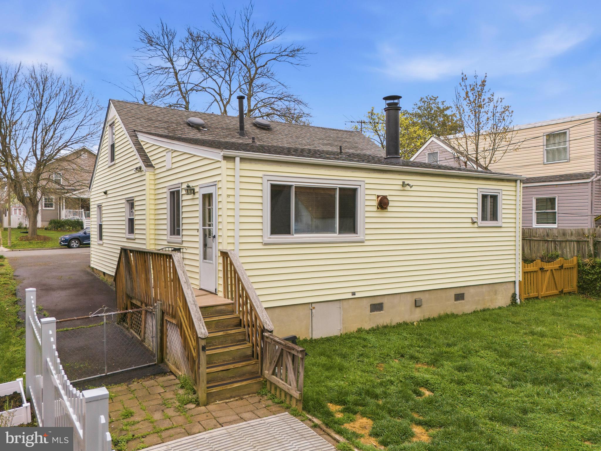 HILLWOOD - Residential