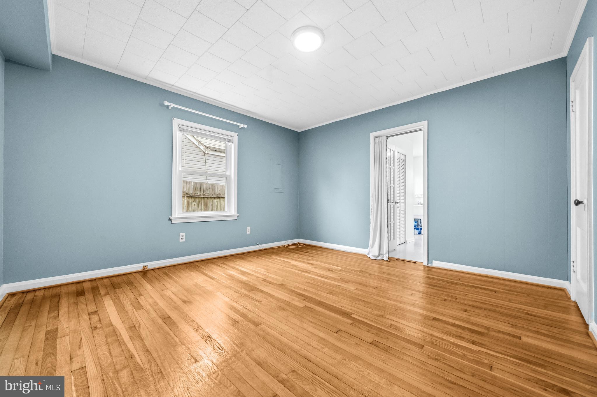 HILLWOOD - Residential